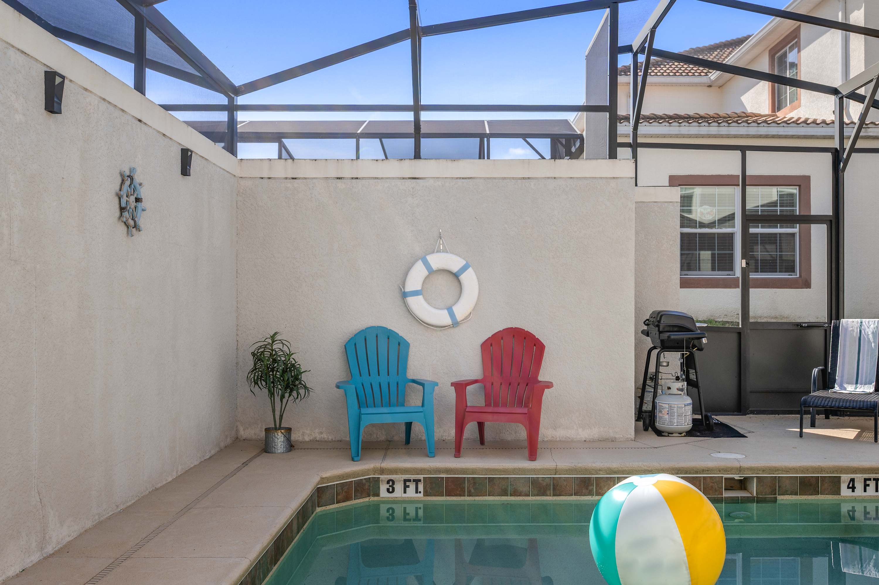 Townhouse w/ pool & resort access