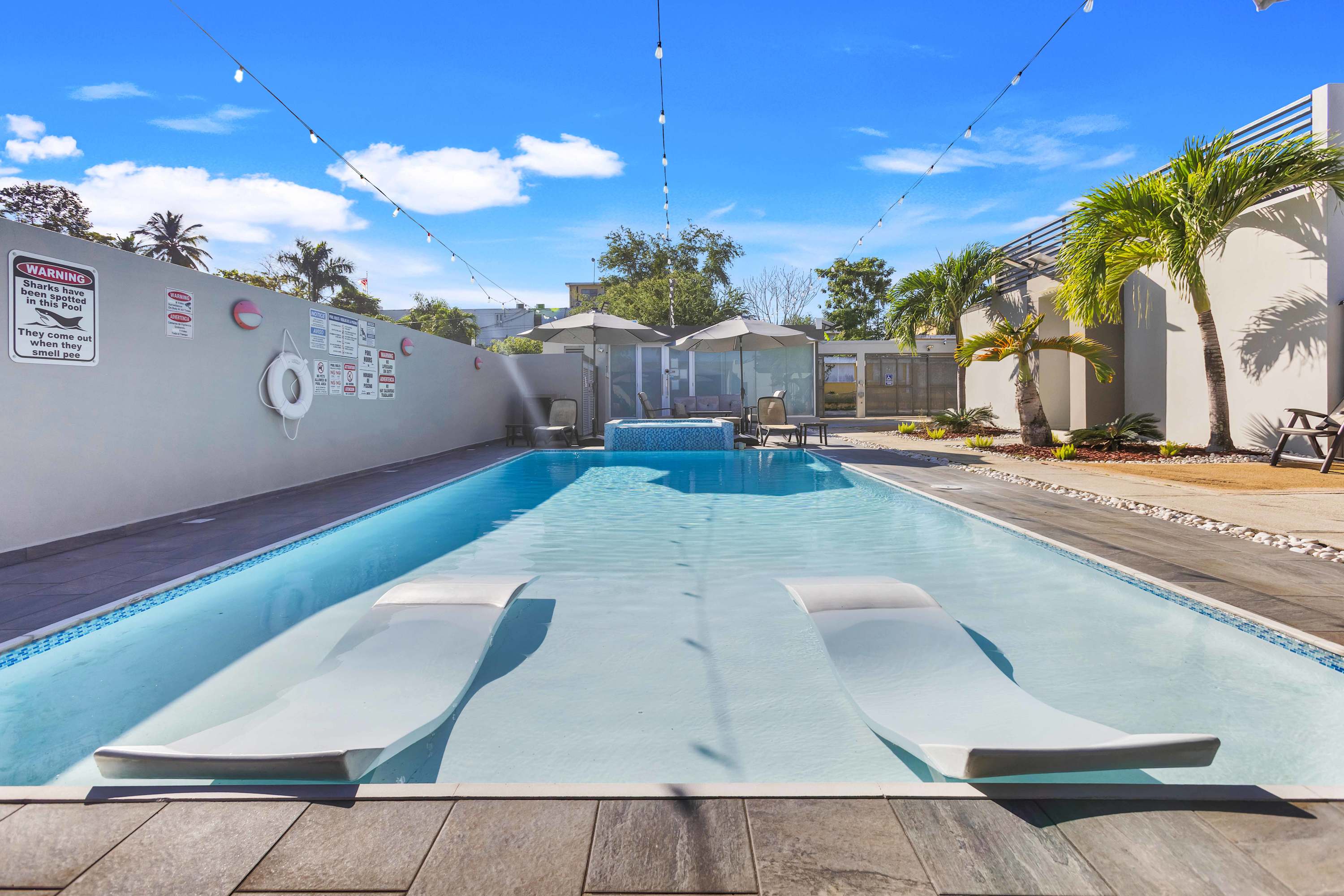 AQUA Ville Moderna · Serene 16BR Villa with Pool - Property photo