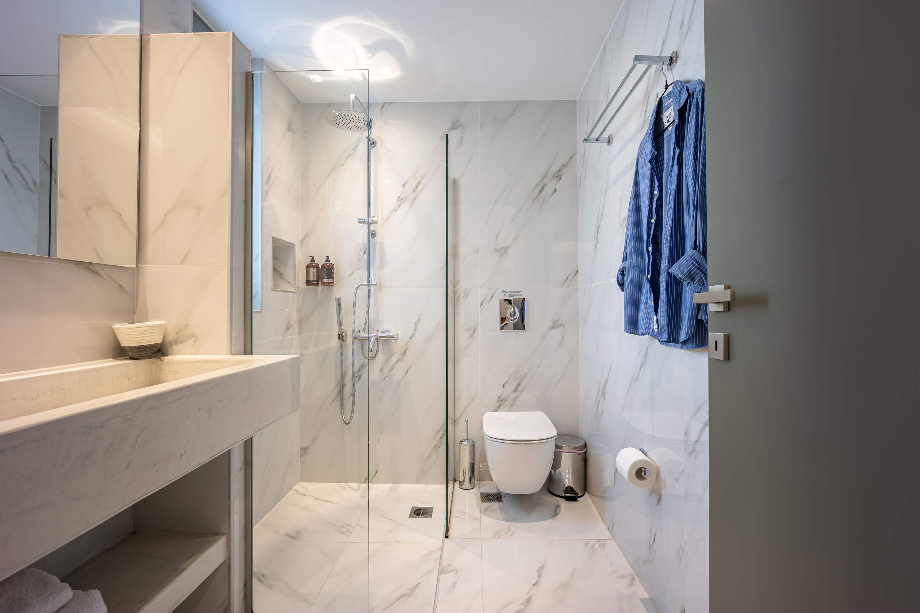 Spacious 2BR in Psirri  2Baths  & Acropolis View