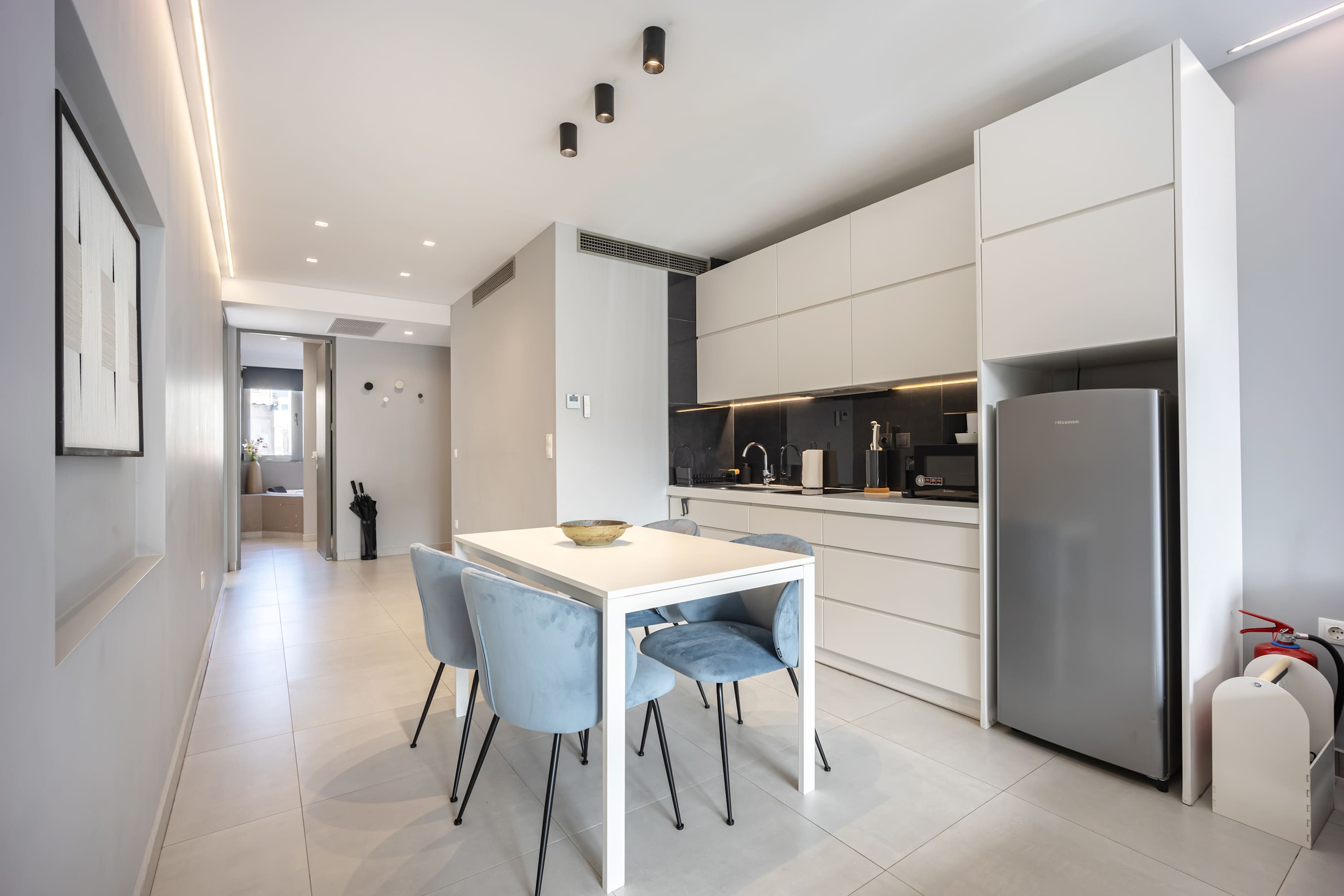 Spacious 2BR in Psirri  2Baths  & Acropolis View