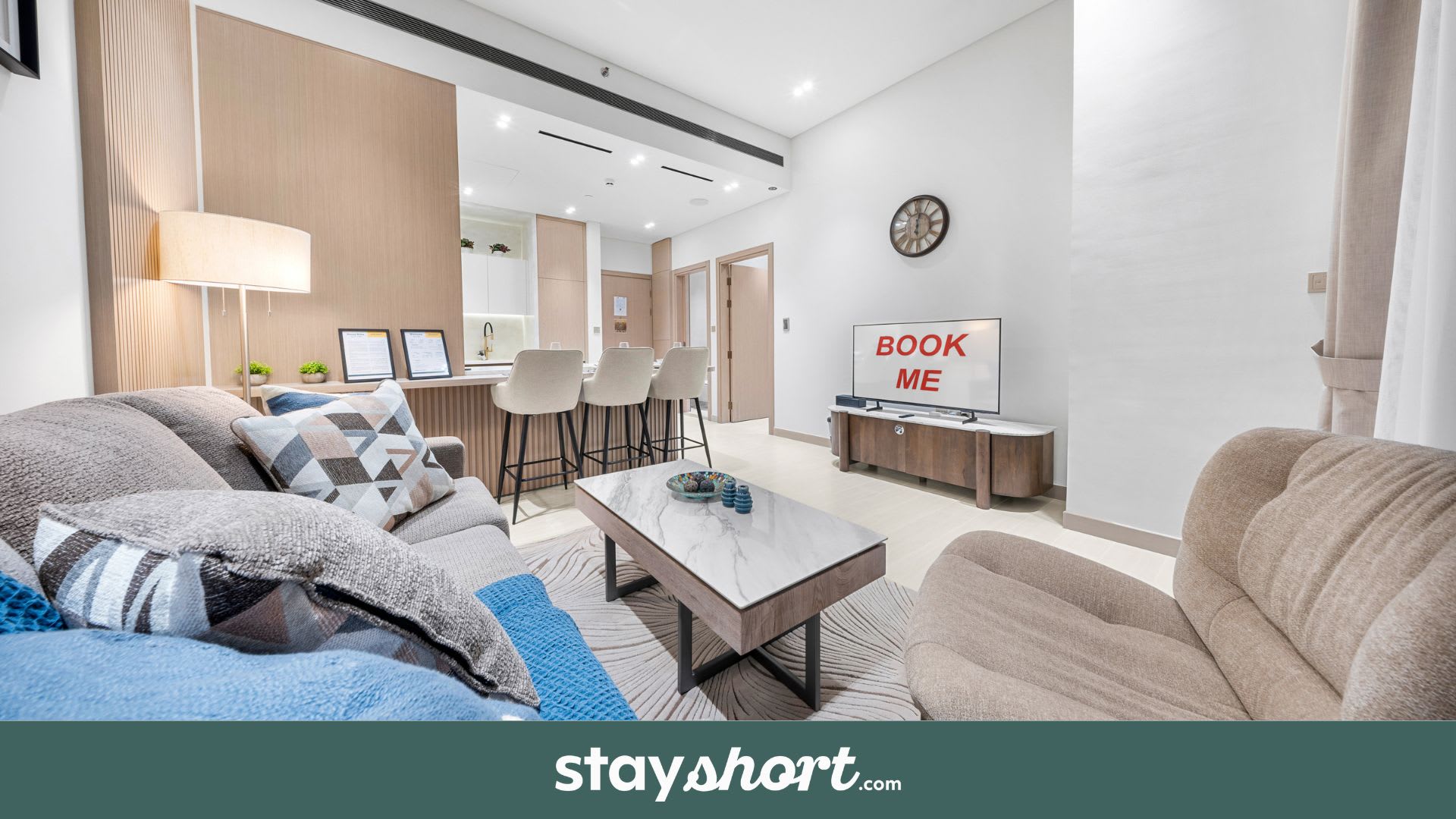 Free housekeeping visits during your stay - StayShort - Modern 1 Bedroom with Private Jacuzzi in JVC that Sleeps 2 — JVC, Dubai — vacation rental