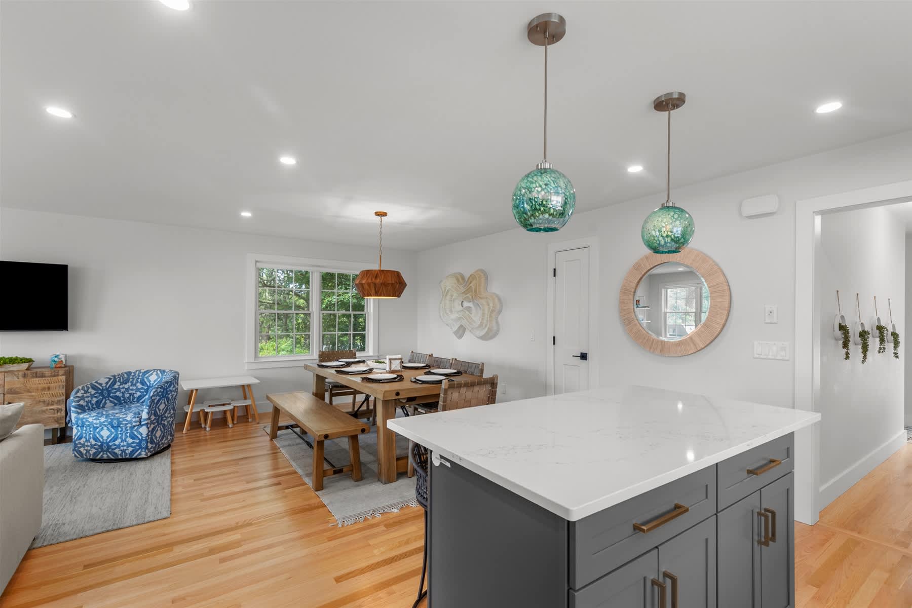 New 2026 Newly Built 3BR Coastal Retreat Steps from Mayo Beach 7