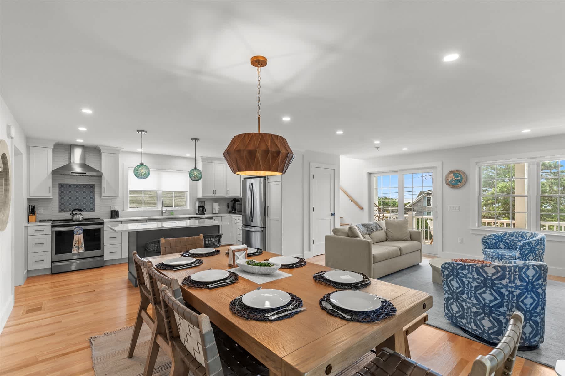 New 2026 Newly Built 3BR Coastal Retreat Steps from Mayo Beach 8