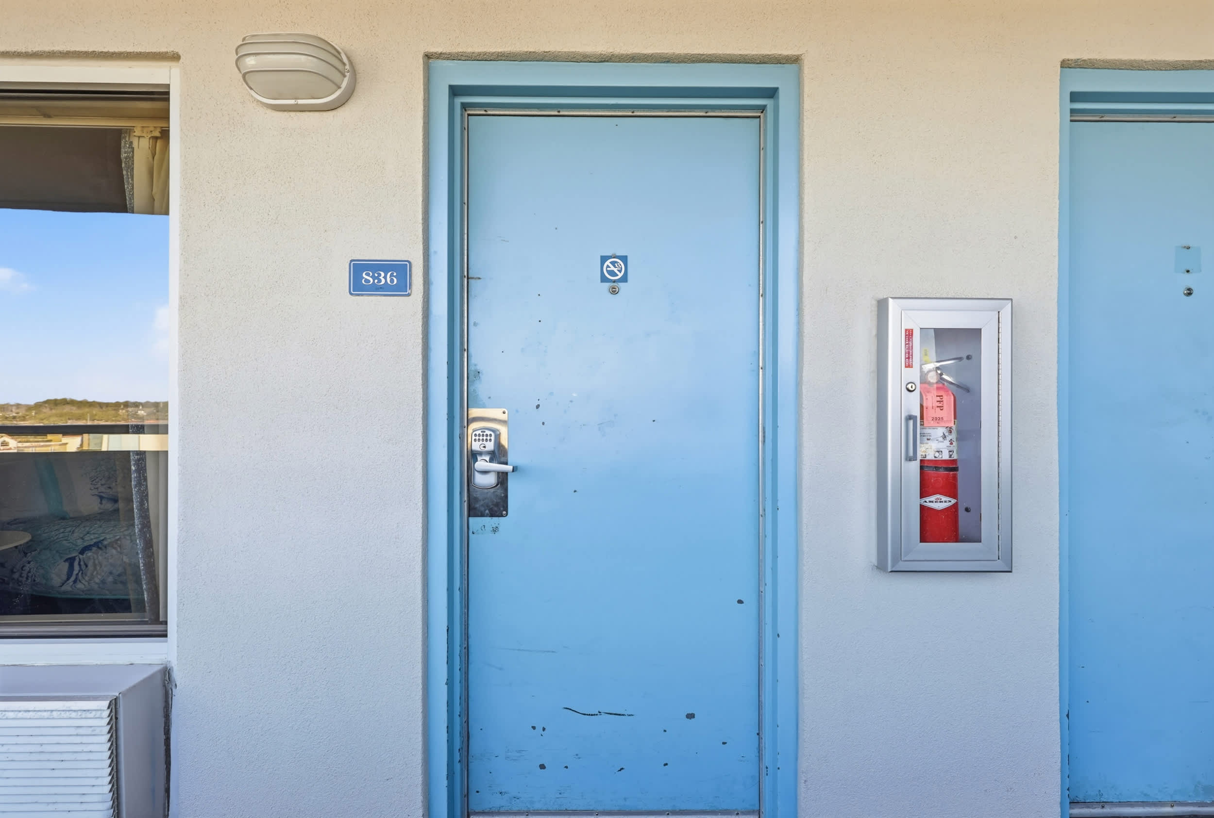 Sapphire Sea at Boardwalk Tower w Lazy River