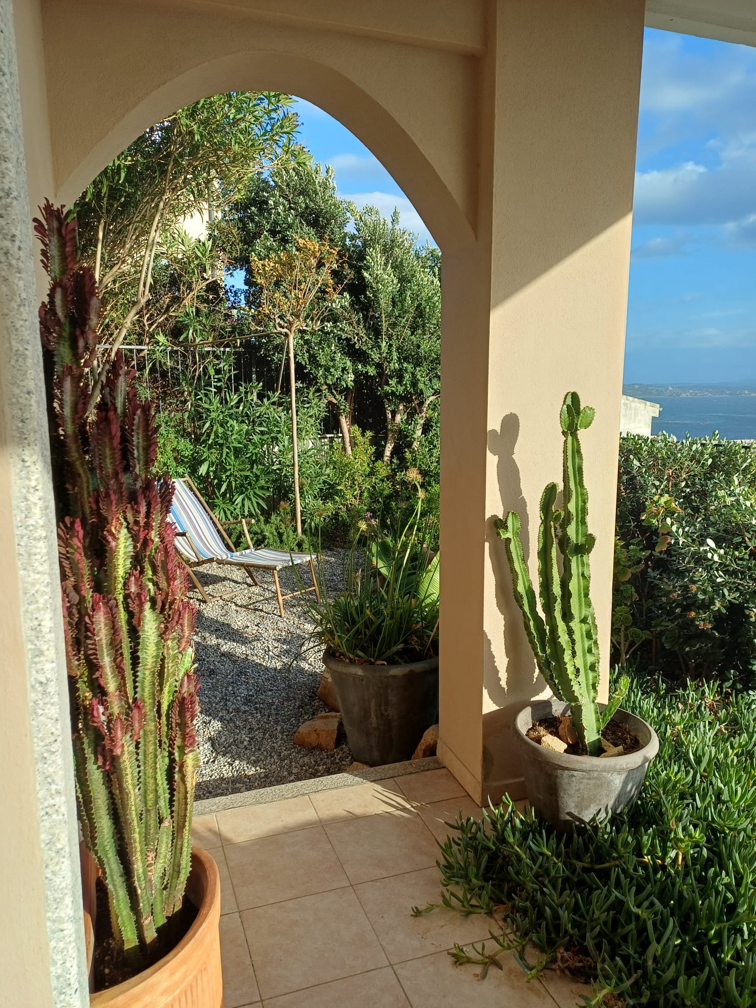 View 3