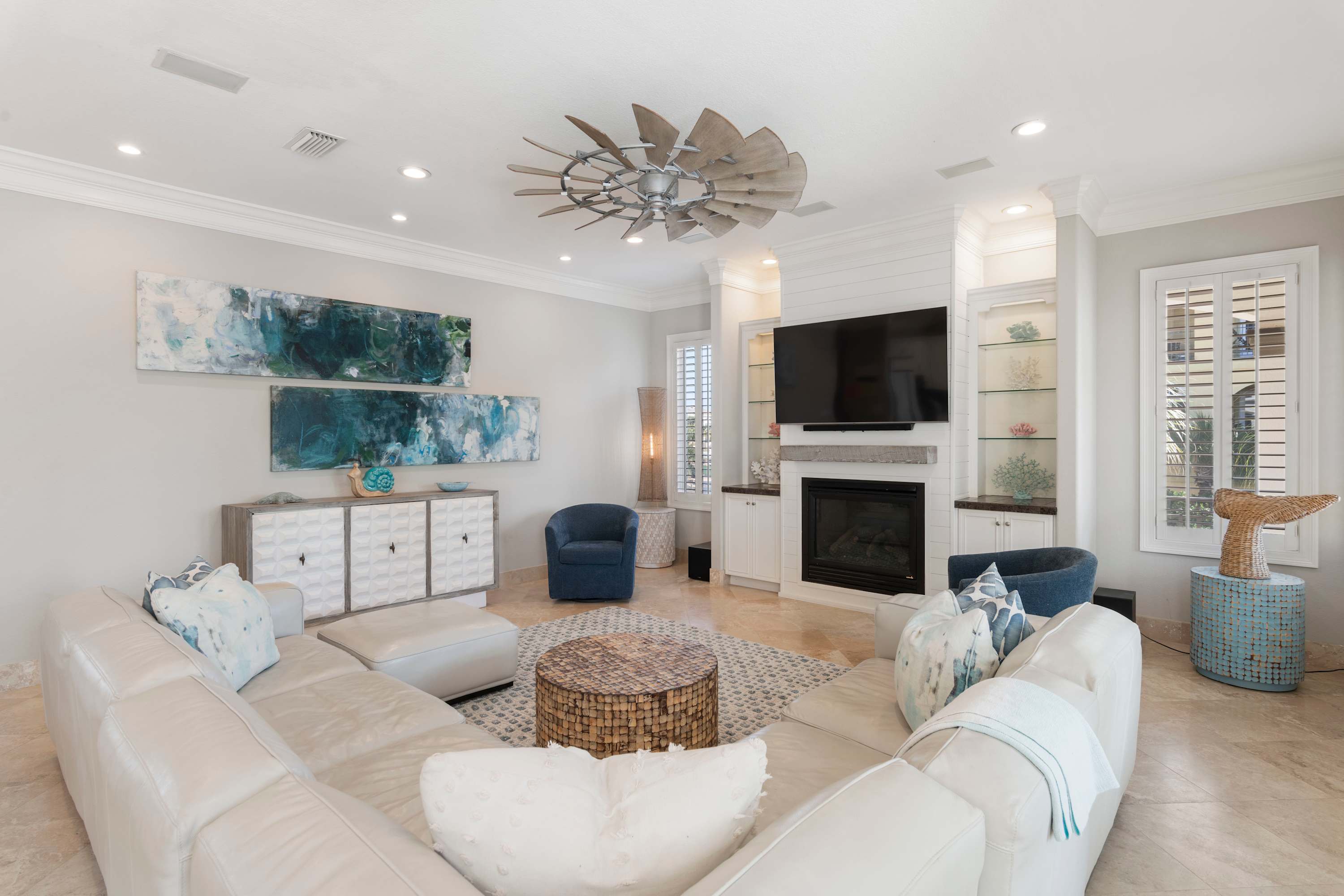 Prime Spot in Destiny by the Sea with a Pool & Spa