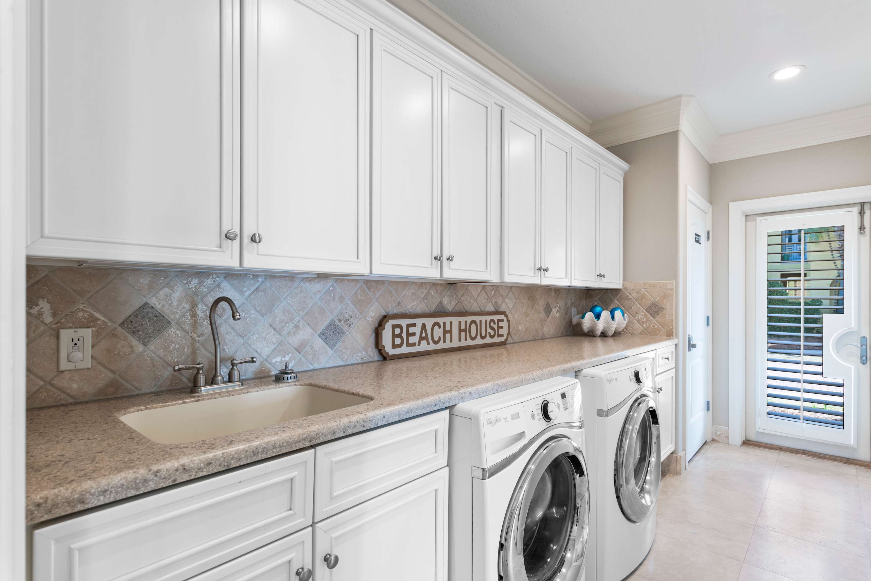 Prime Spot in Destiny by the Sea with a Pool & Spa