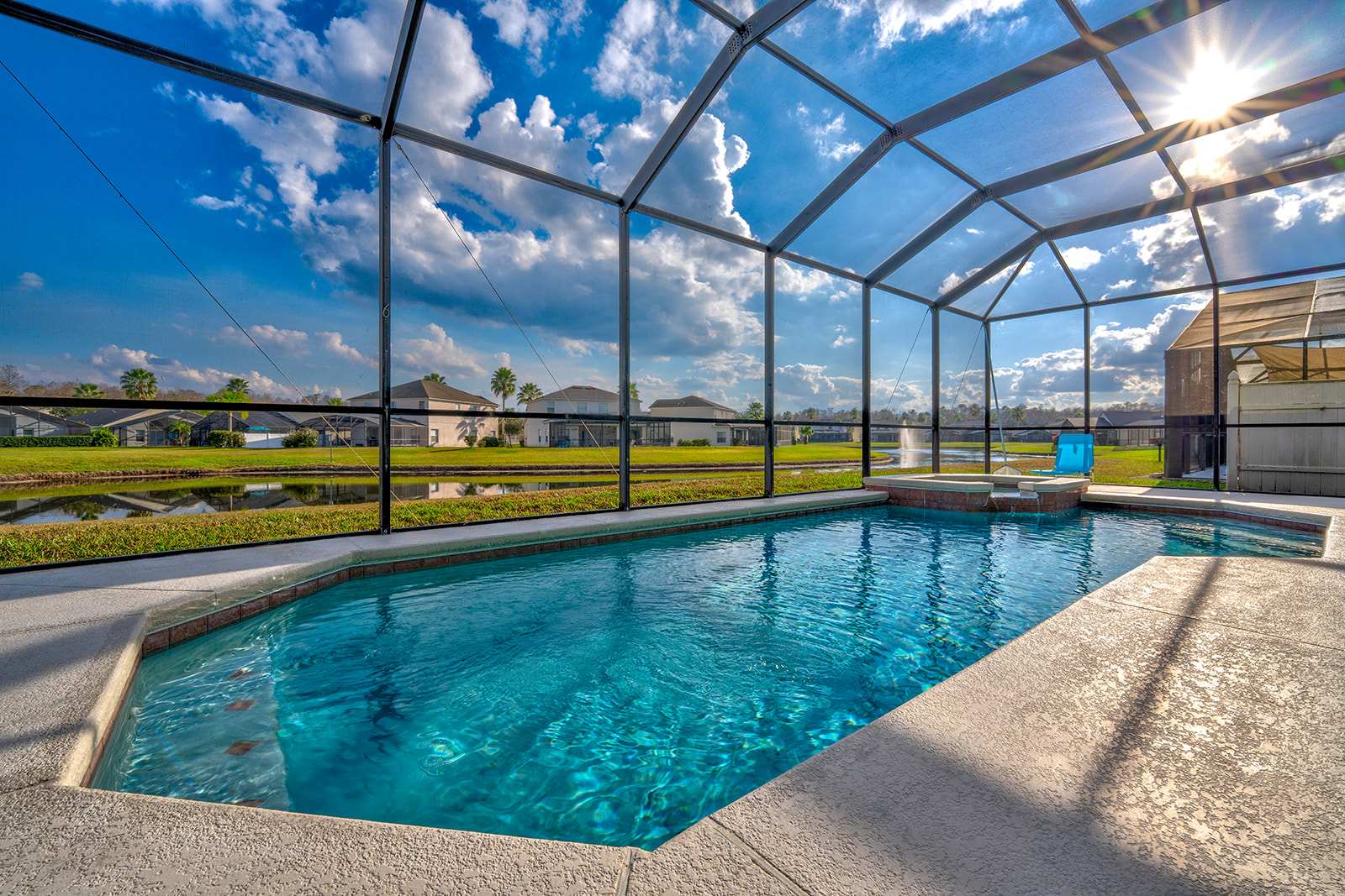 Relaxed 5BR home w/ pool & BBQ grill