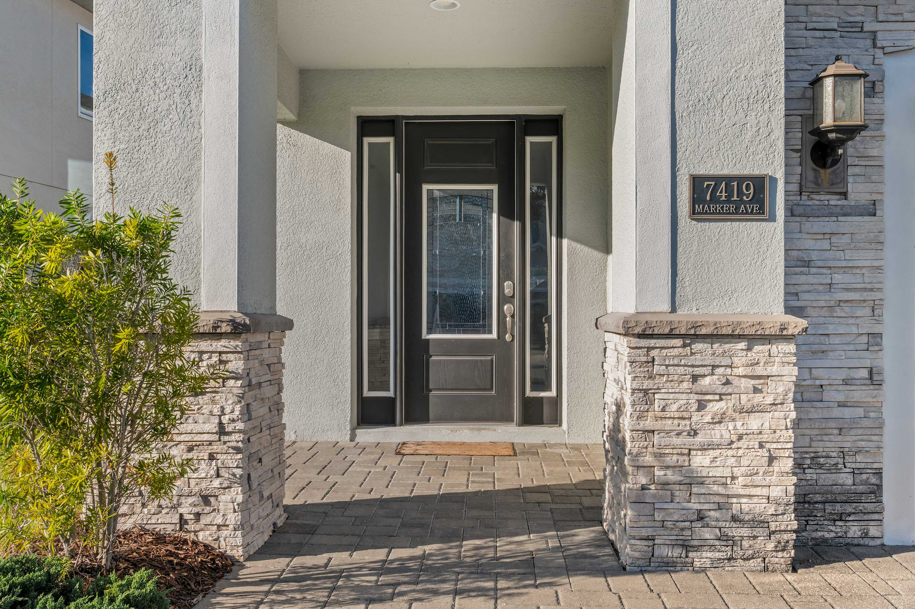 Spacious retreat w/ pool & hot tub