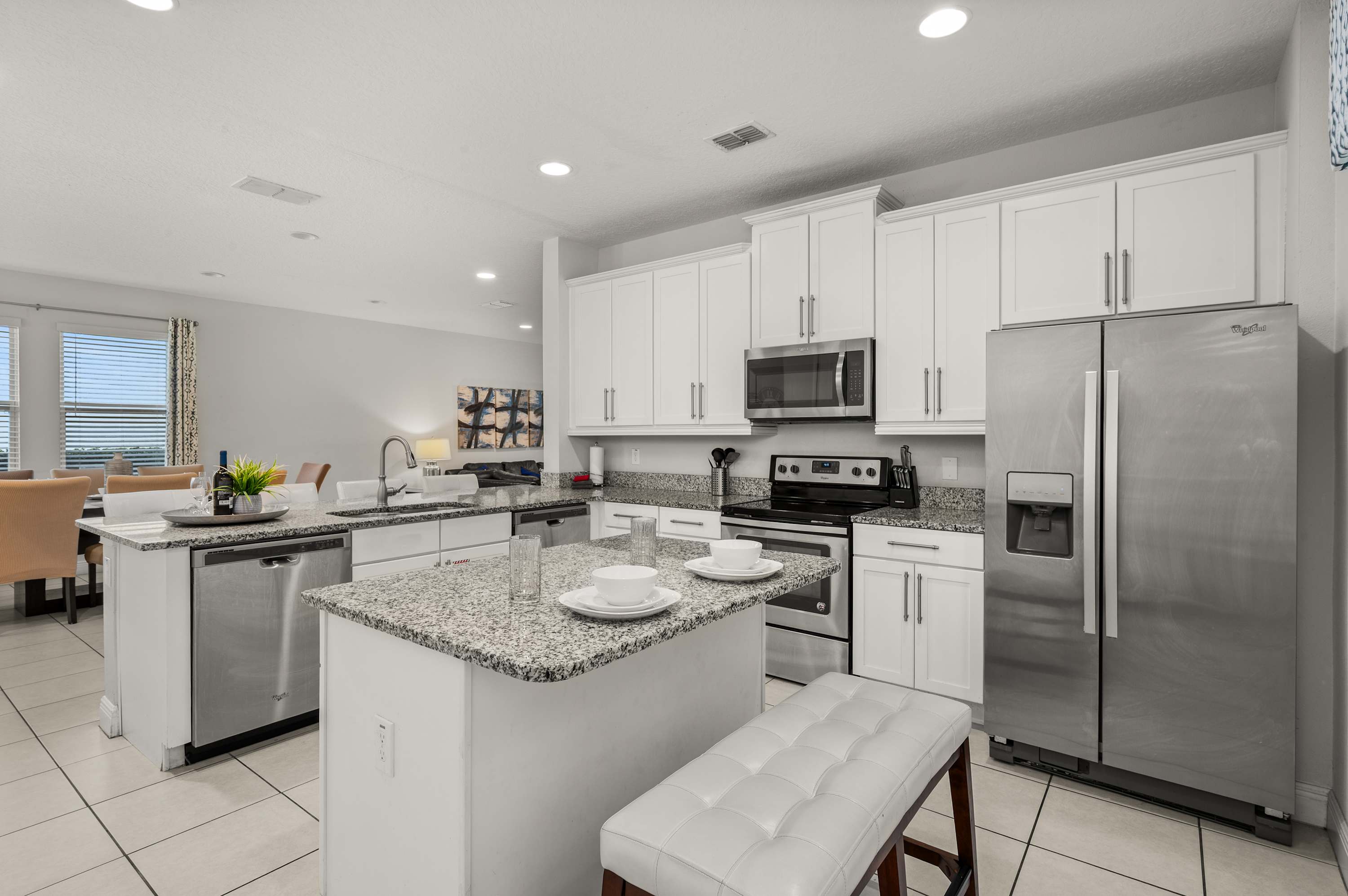 Spacious retreat w/ pool & hot tub