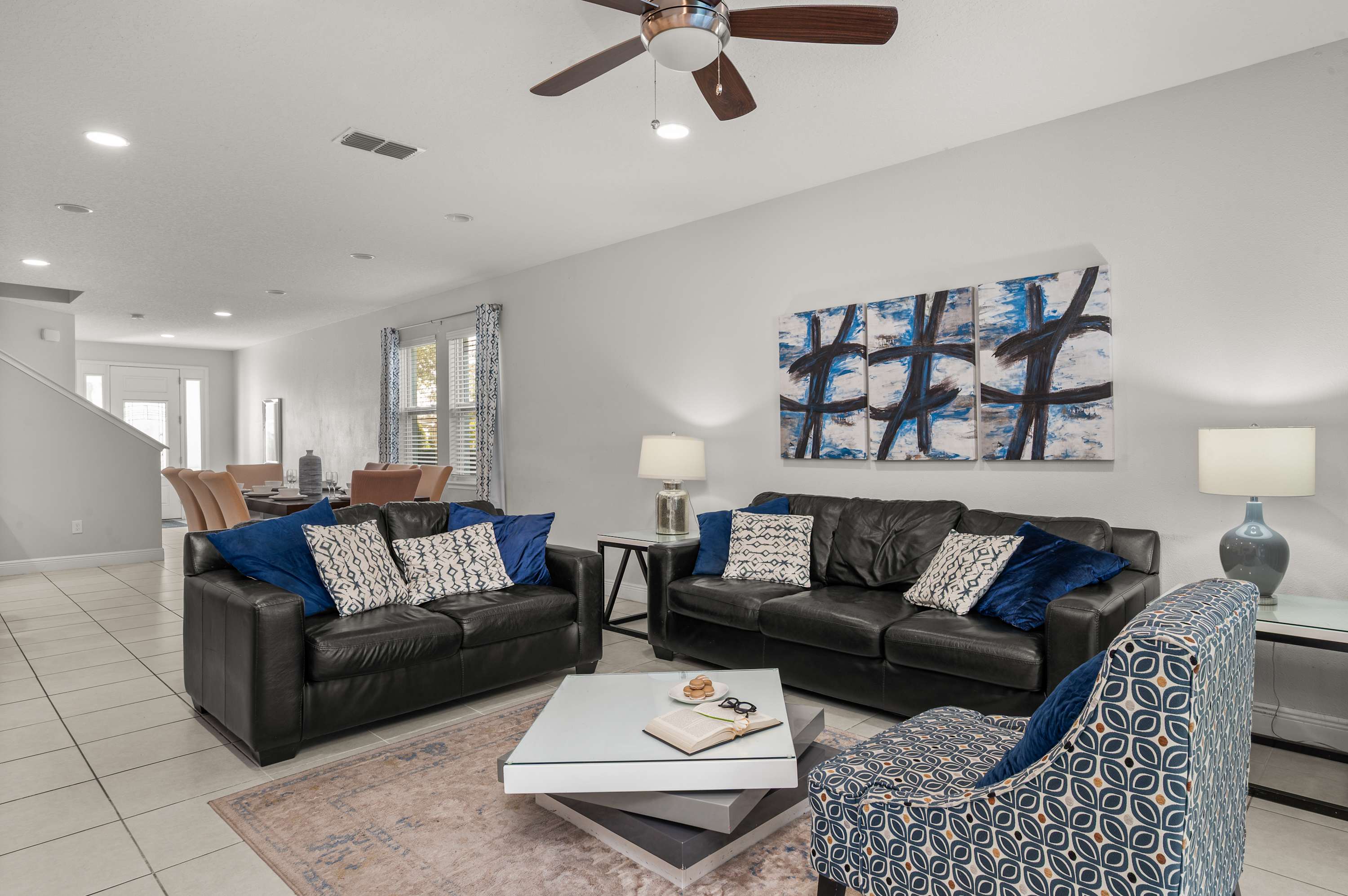 Spacious retreat w/ pool & hot tub