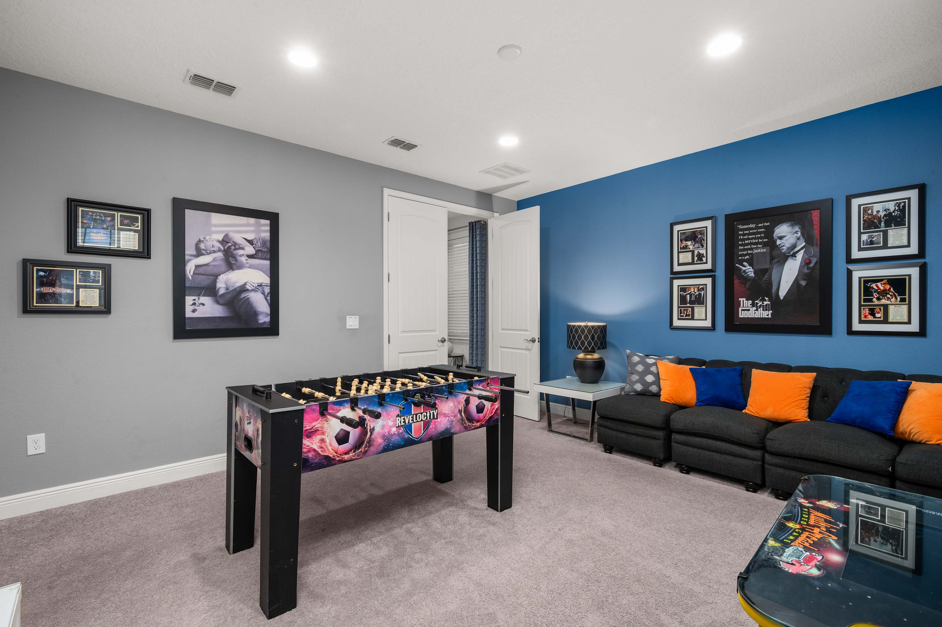 Spacious retreat w/ pool & hot tub