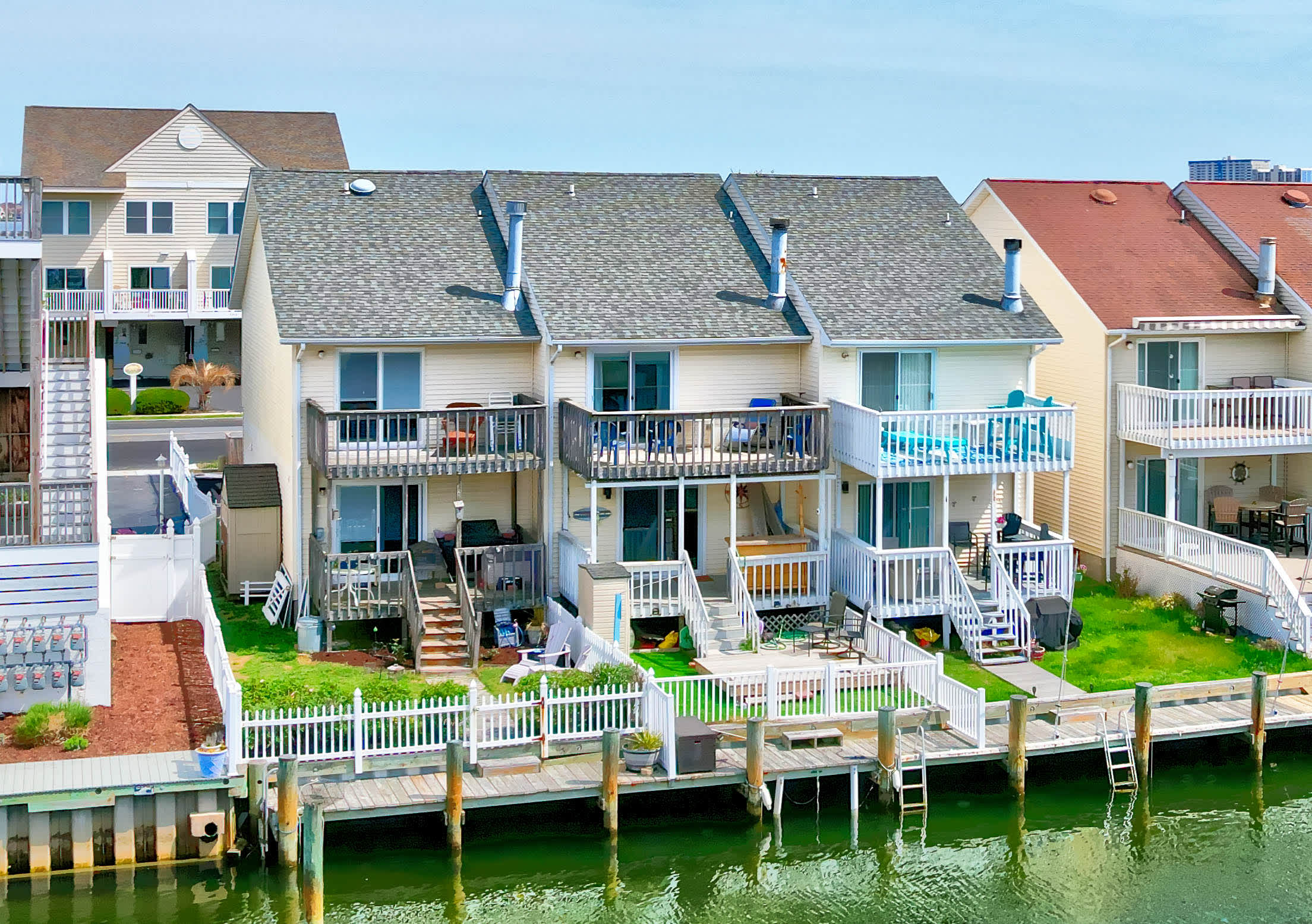 Meadows at Manklin B | Pet Friendly Townhome on 94th Street