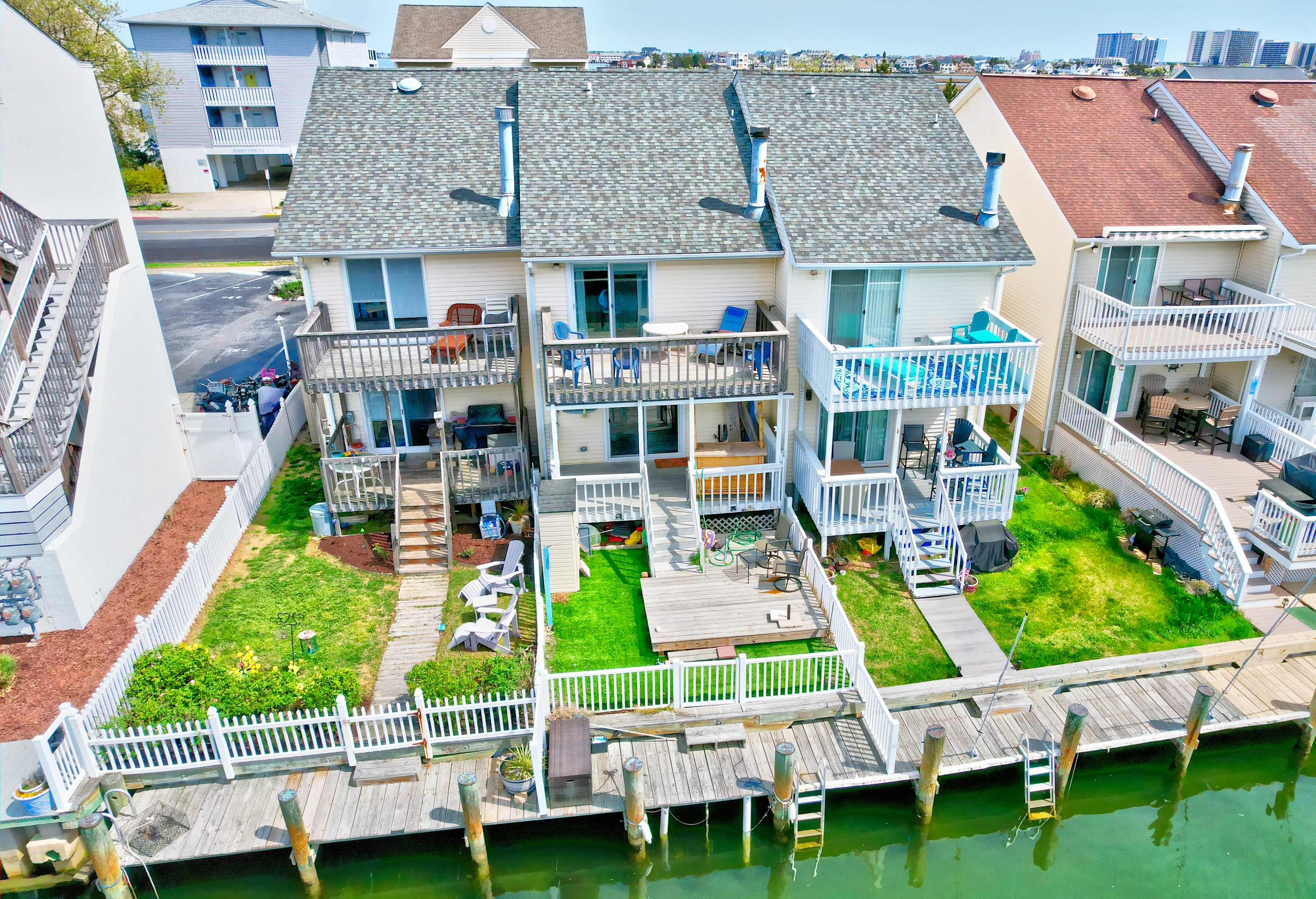 Meadows at Manklin B | Pet Friendly Townhome on 94th Street