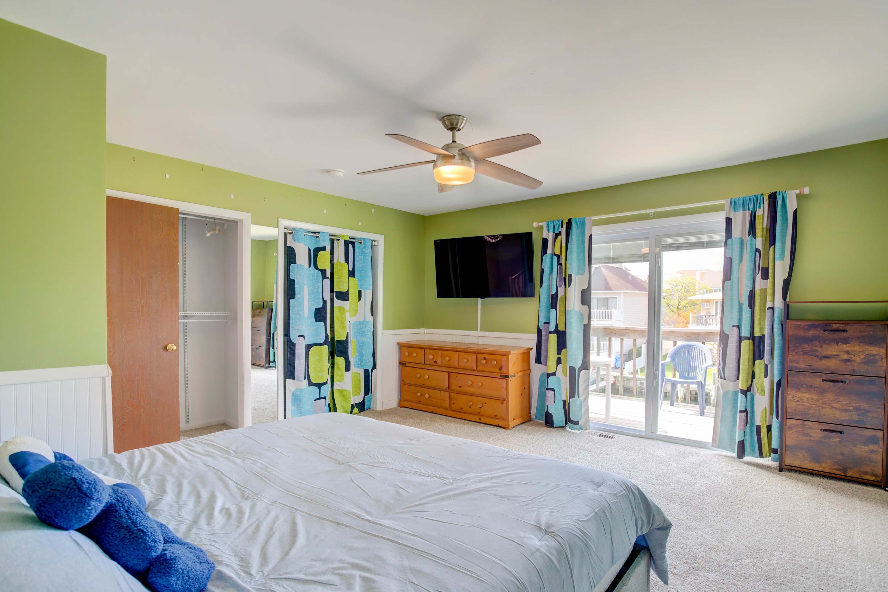 Meadows at Manklin B | Pet Friendly Townhome on 94th Street