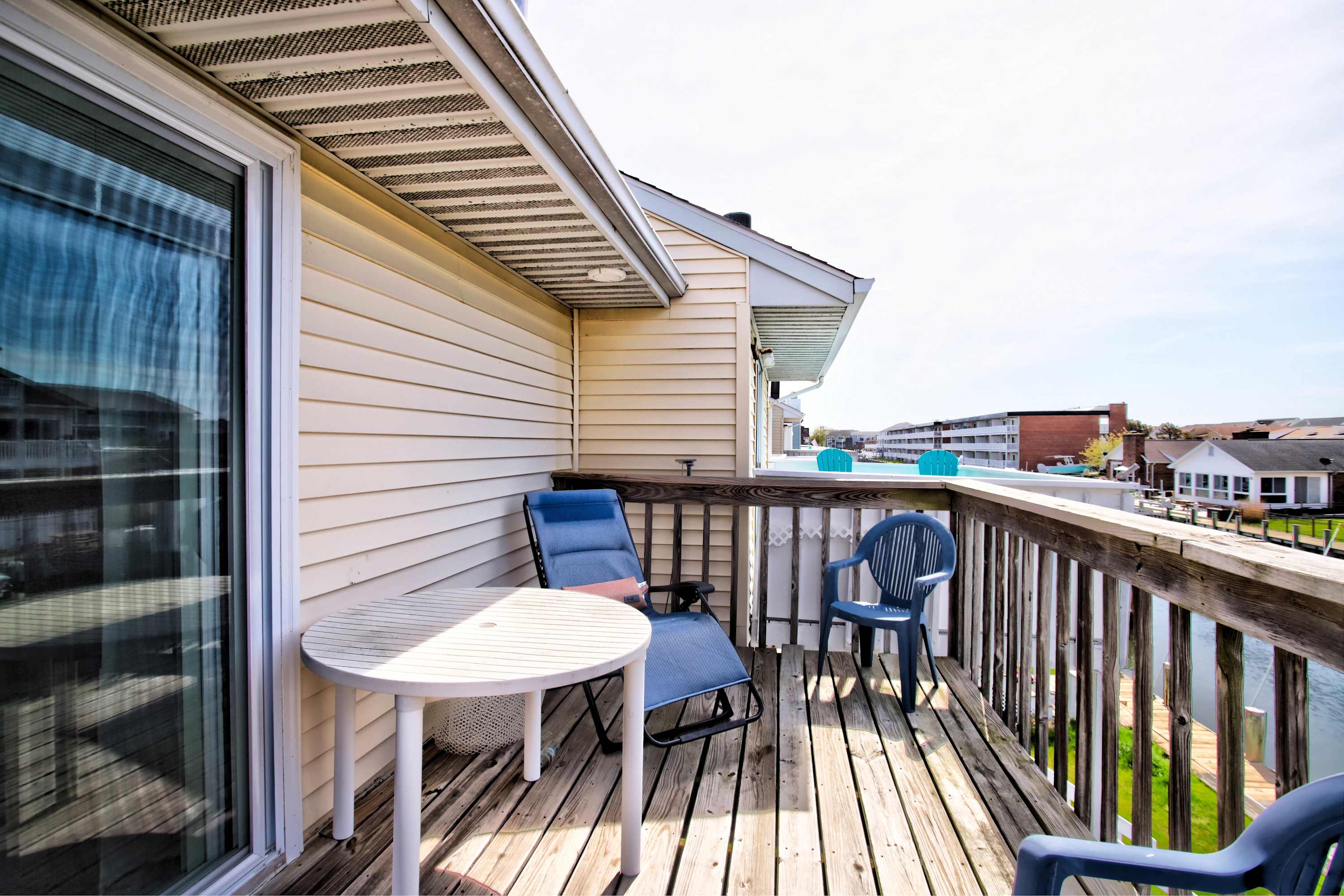 Meadows at Manklin B | Pet Friendly Townhome on 94th Street