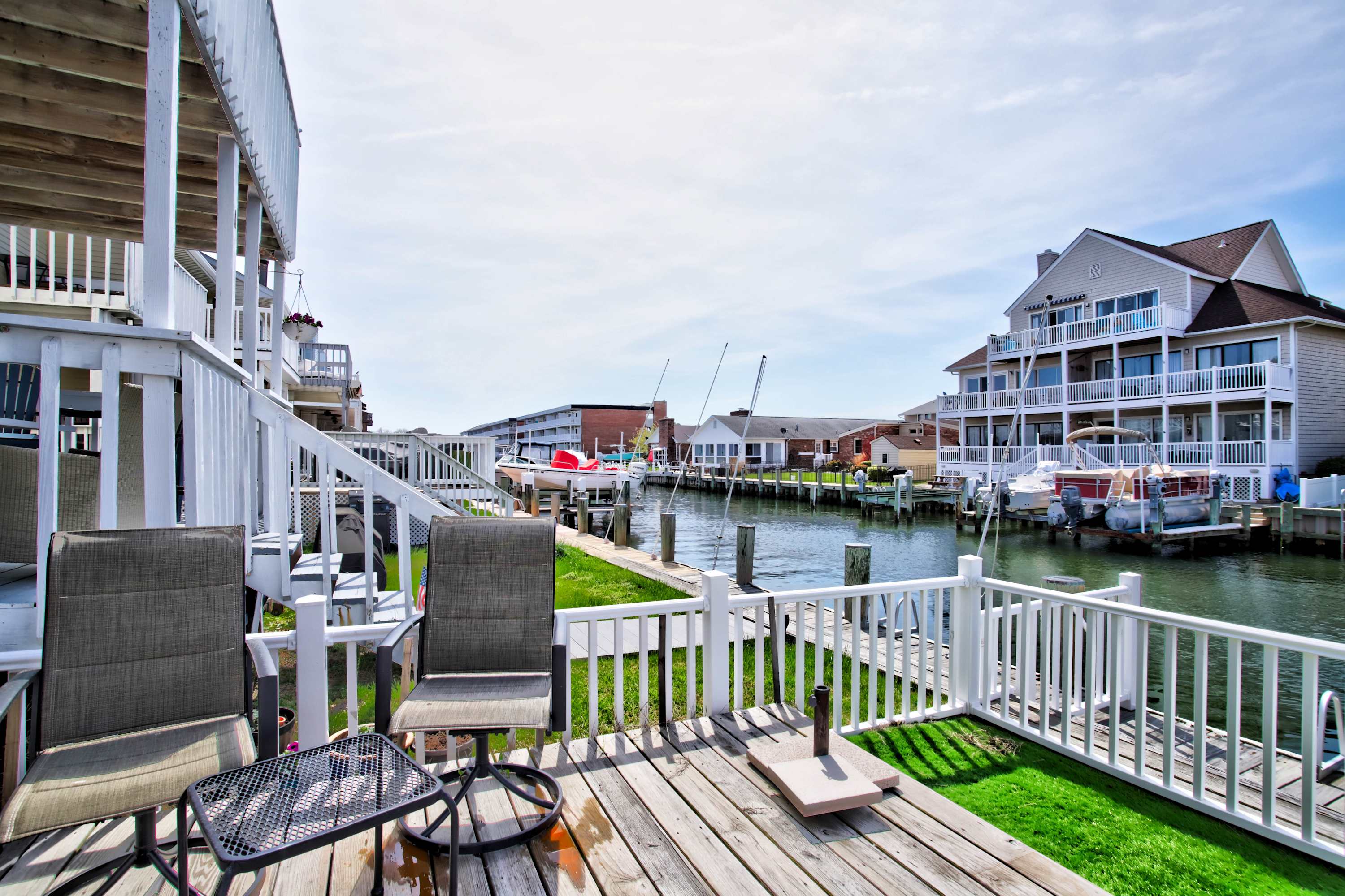 Meadows at Manklin B | Pet Friendly Townhome on 94th Street