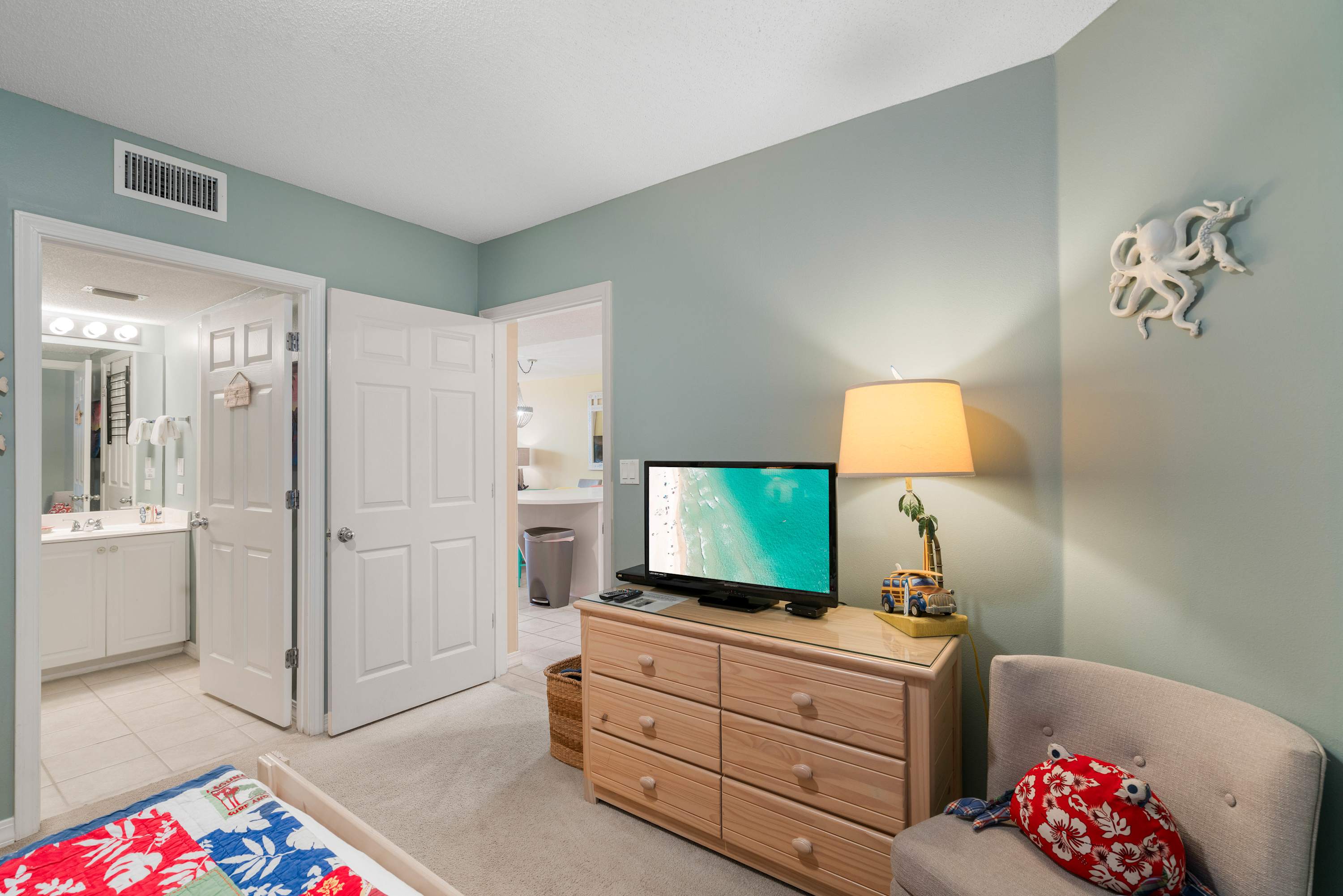 Island Princess Unit 106 26