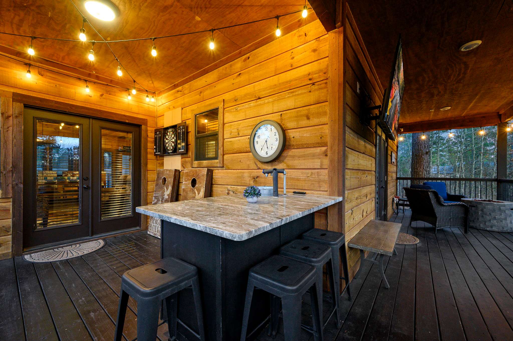 New! Eagle Hollow! Hot Tub-Arcade-Foosball-Firepit