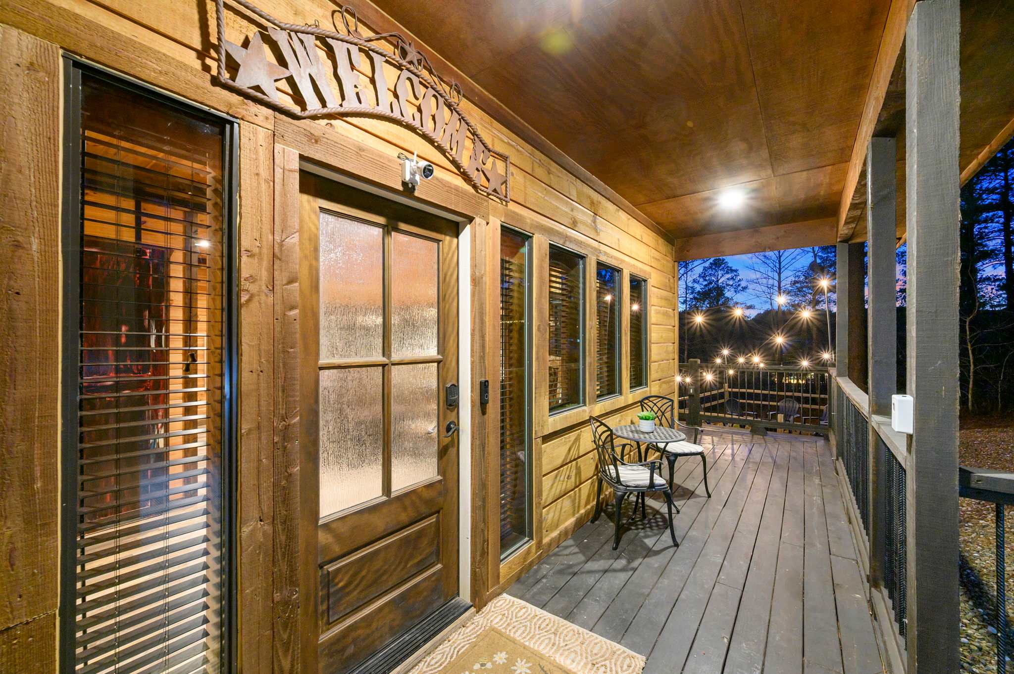 New! Eagle Hollow! Hot Tub-Arcade-Foosball-Firepit