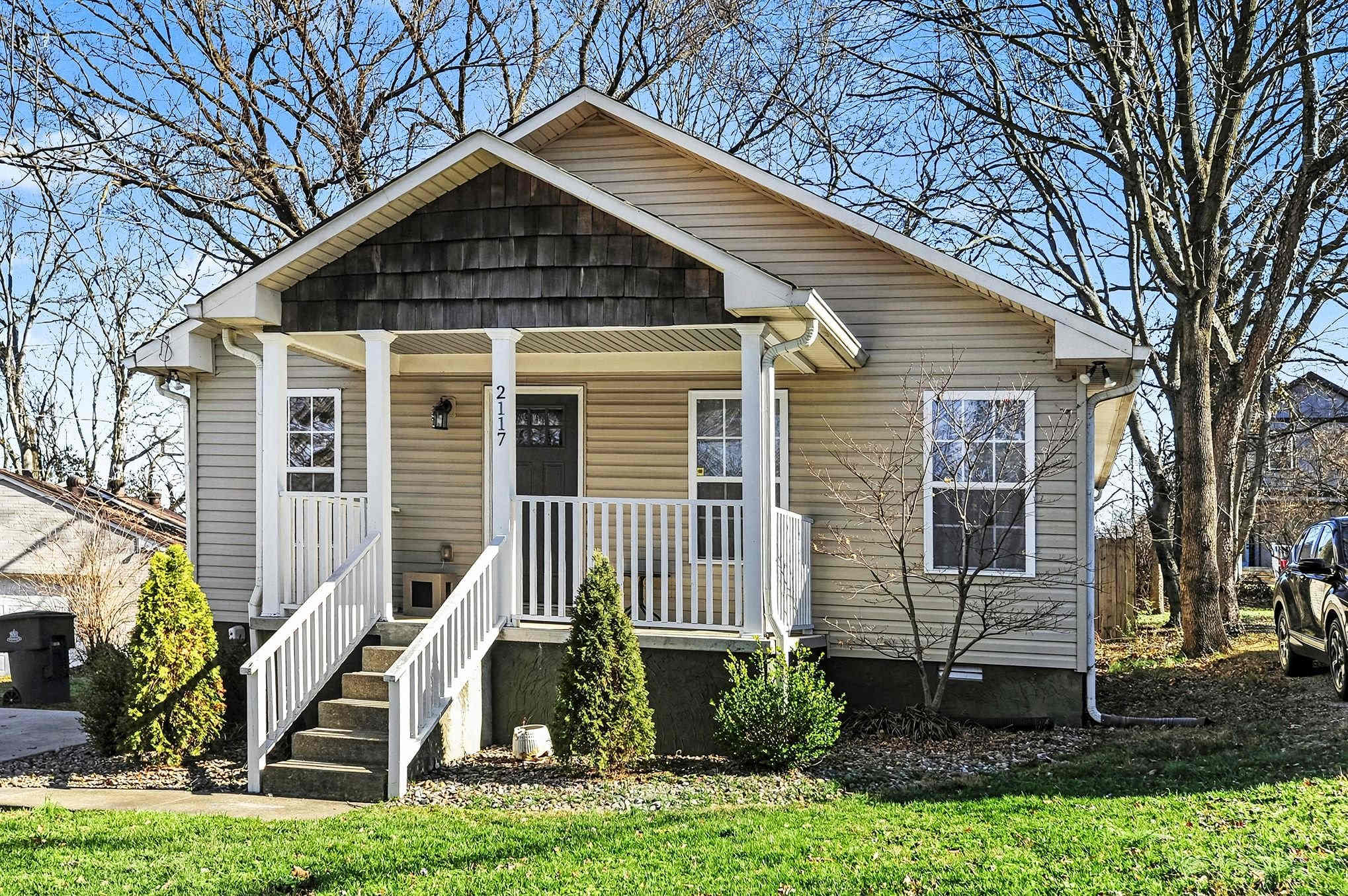 Charming 2BR East Nash Stay w/Fenced Yard & Grill!