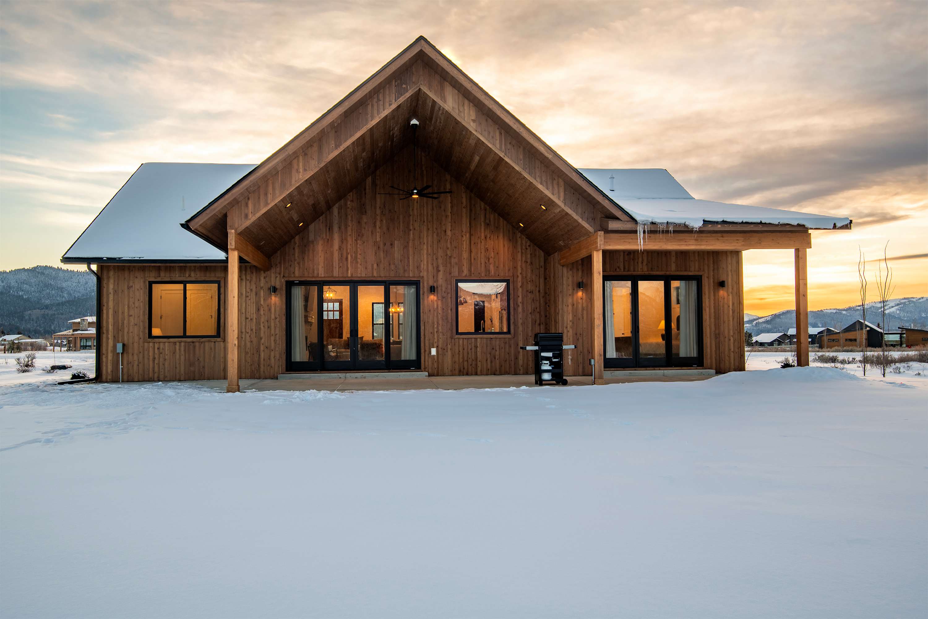 Teton Gateway Lodge Near Jackson Hole | Hot Tub — Victor, ID — vacation rental