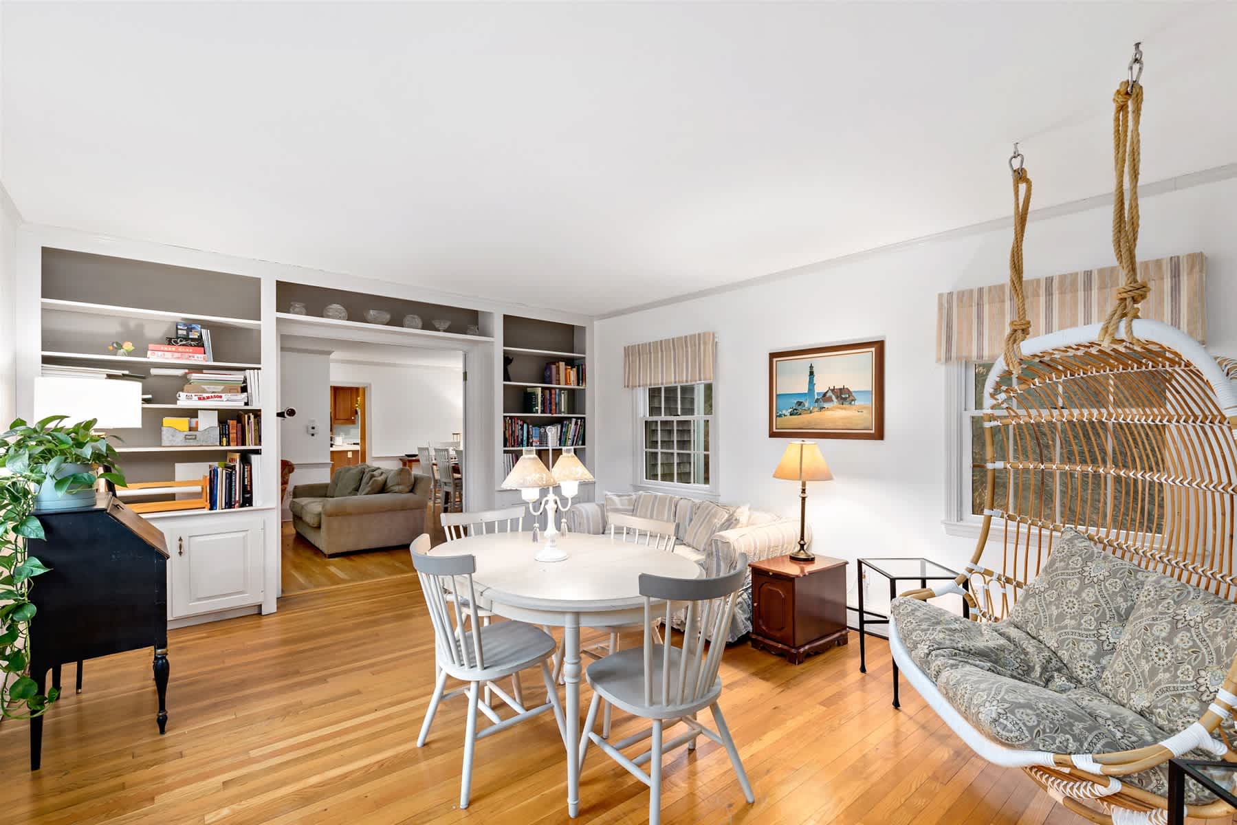 New 2026 Spacious Family Retreat in Centerville Just Minutes from Craigville Beach 9