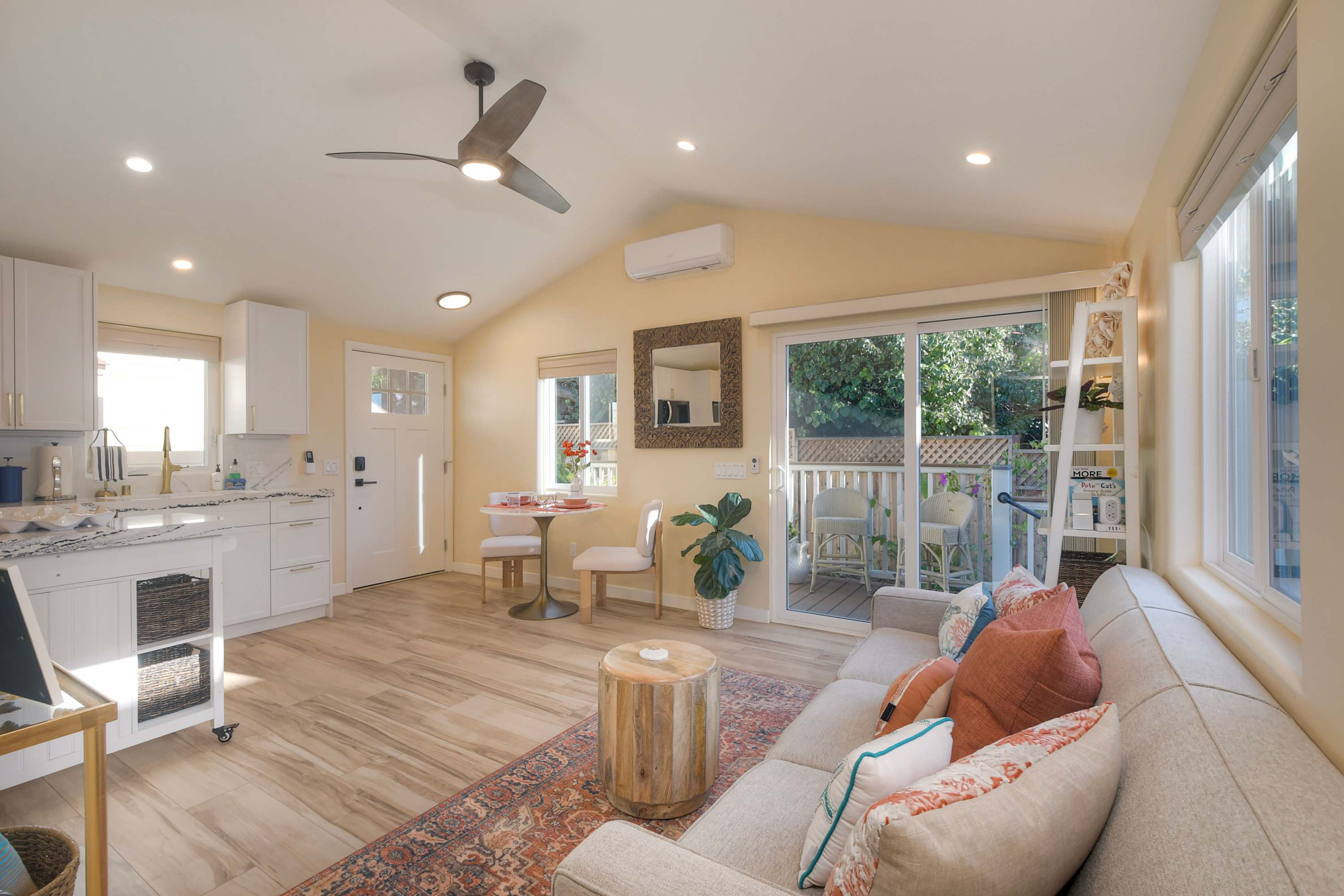 Monarch Cove - Unit C For 4ppl