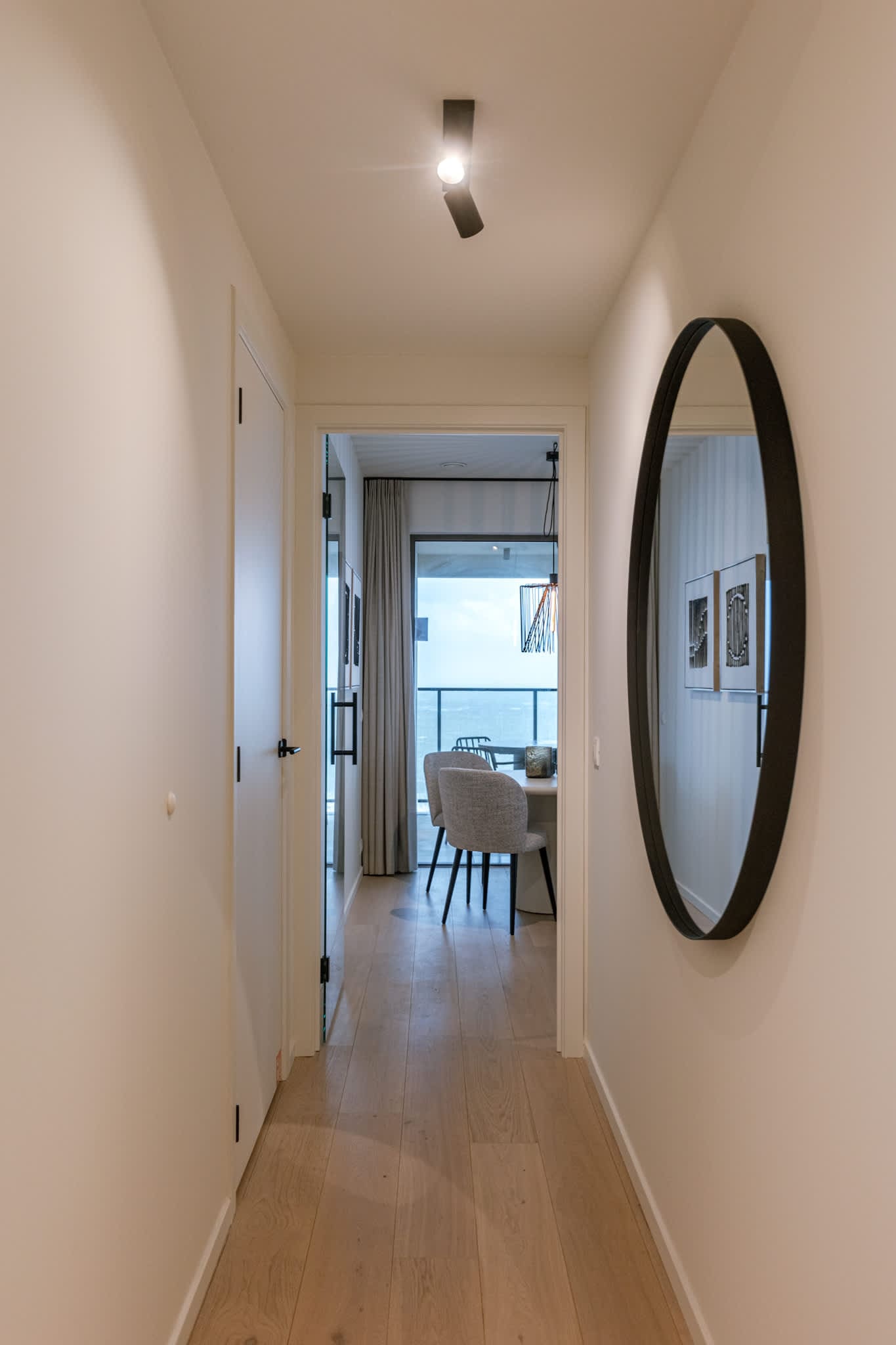 MOROWW Ostend · Seaview · Ensuite · Parking - Foto 8