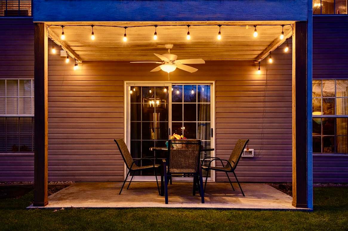 Waterfront, walk in no stairs, fresh remodel