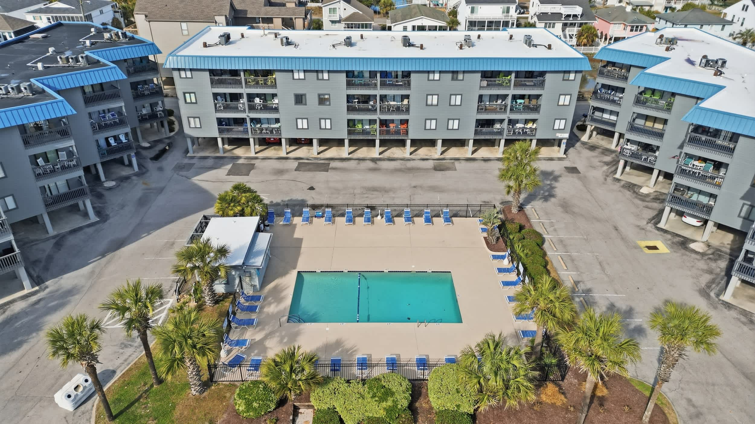 Shoreline Glimmer at Sea Cabin w Pool