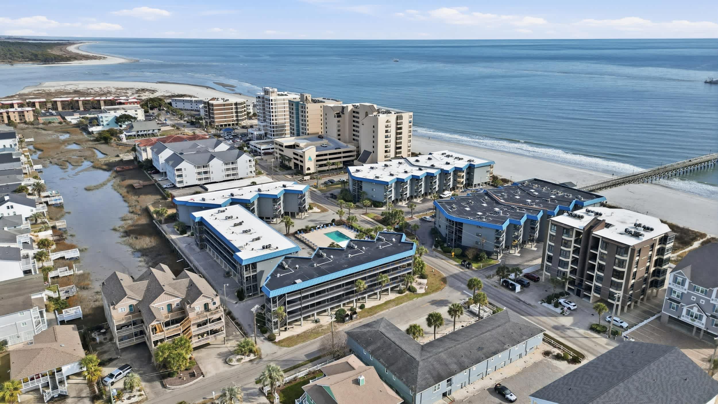 Shoreline Glimmer at Sea Cabin w Pool