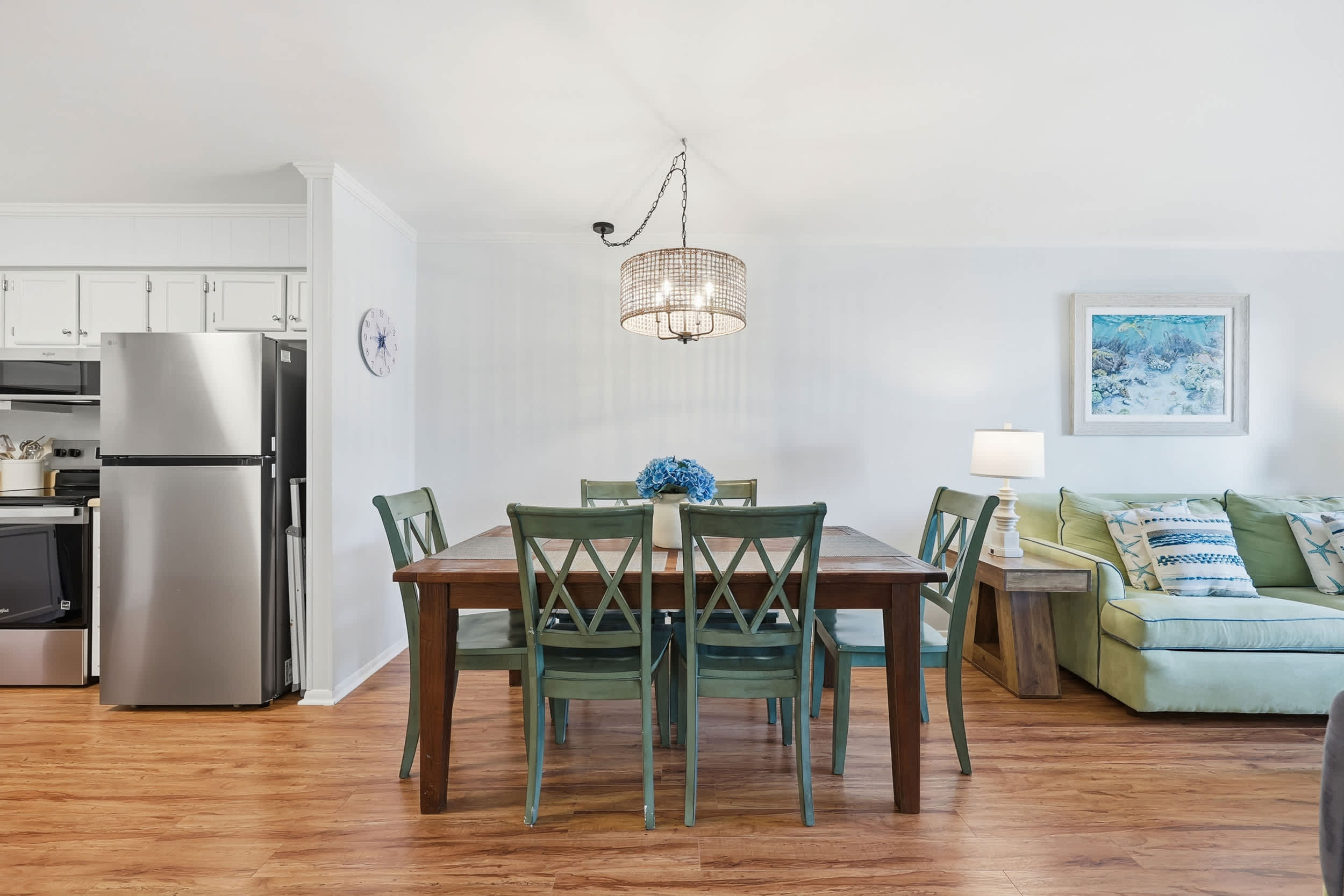 Shoreline Glimmer at Sea Cabin w Pool