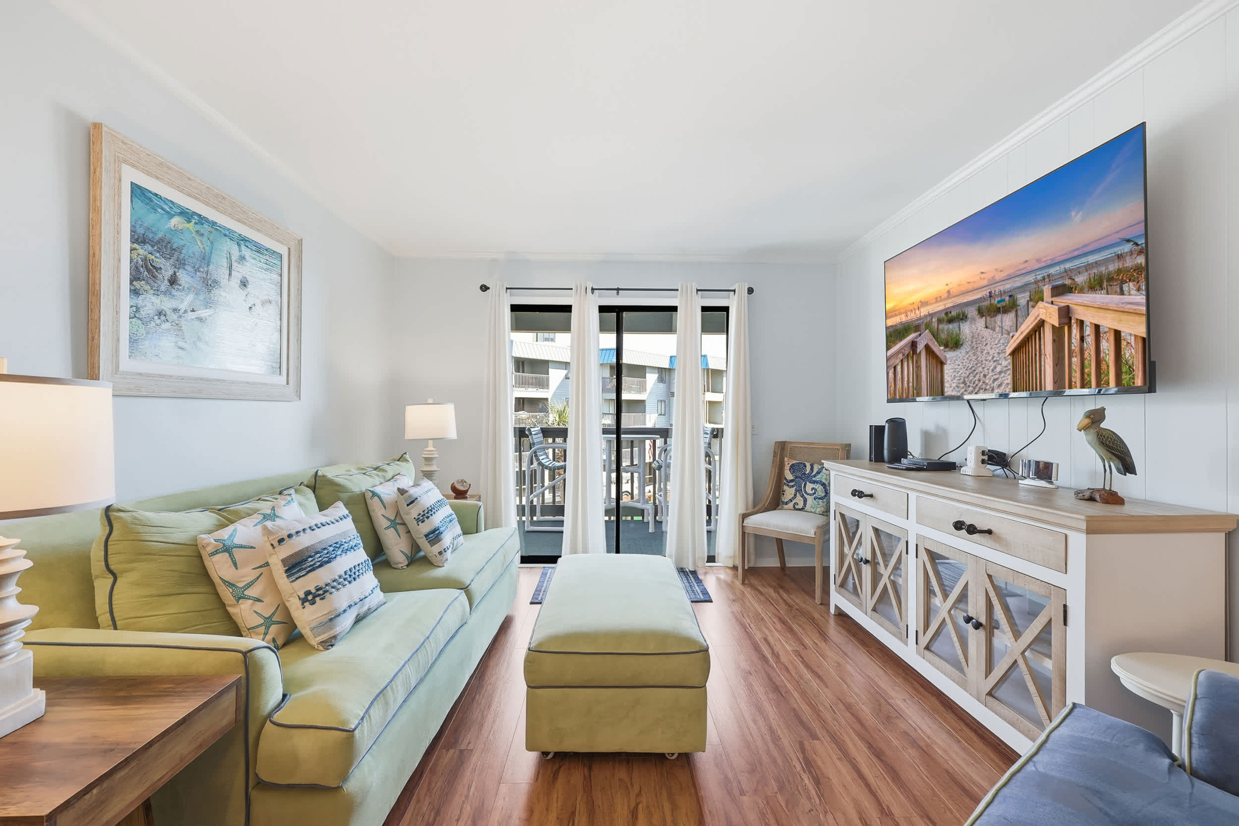 Shoreline Glimmer at Sea Cabin w Pool