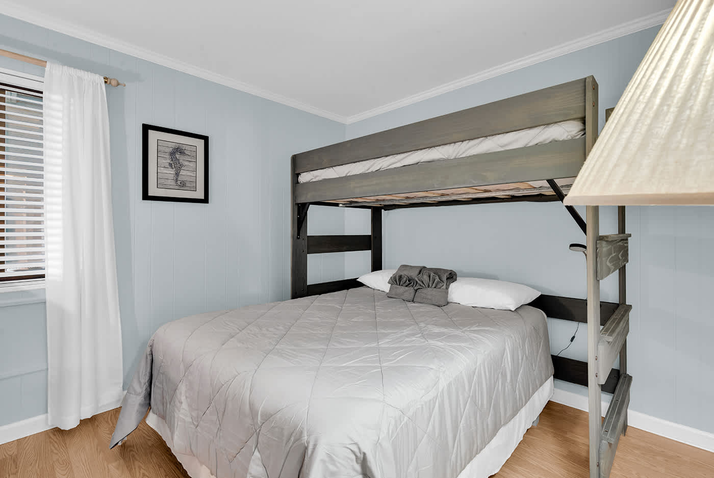 Oceanfront Garden City Beach 2BR Beauty Pool | Photo 16