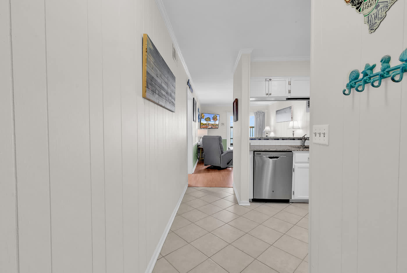 Oceanfront Garden City Beach 2BR Beauty Pool | Photo 36