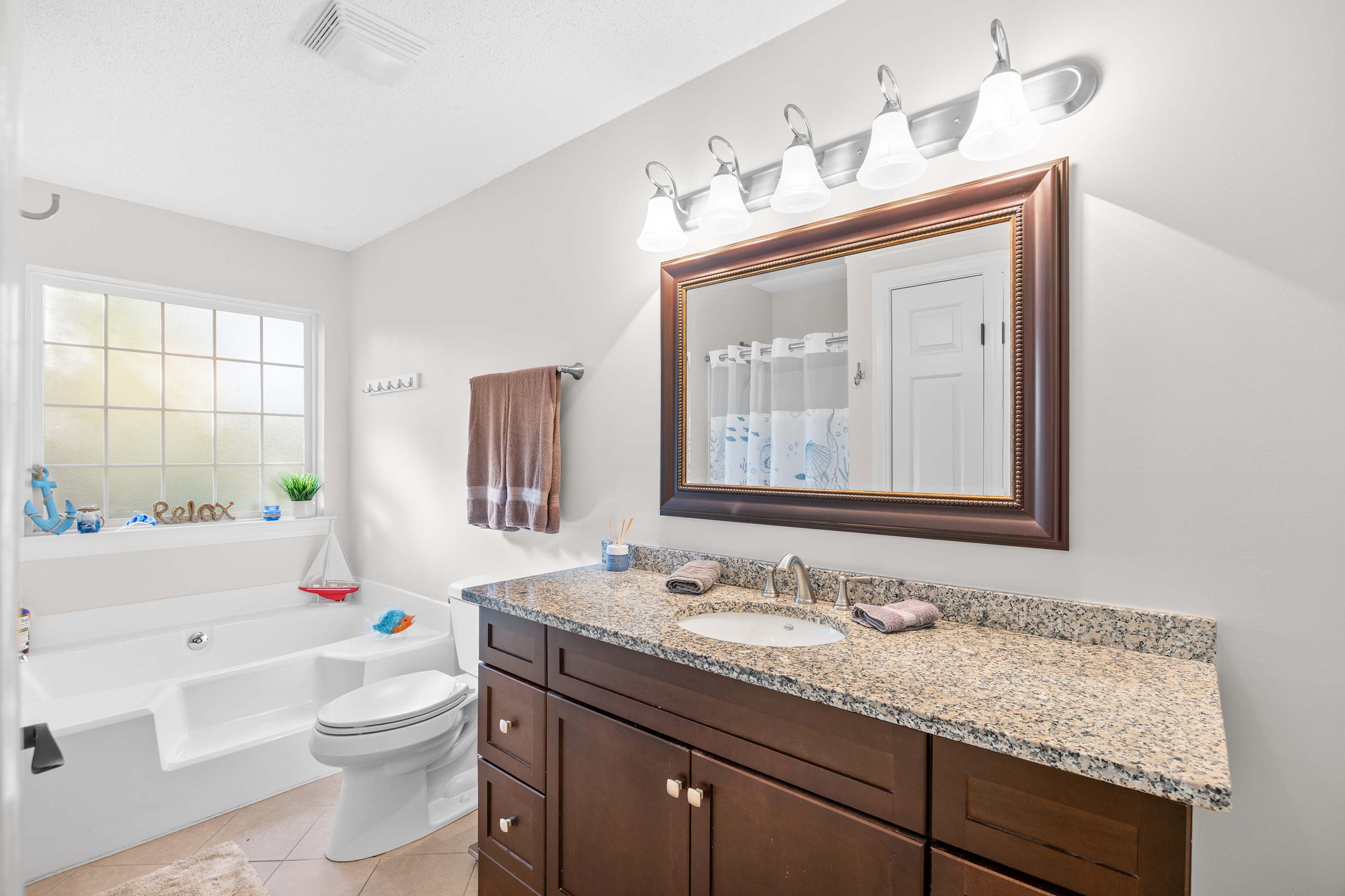 Coastal Comfort with Golf Pool Pickle Ball Tennis Courts | Photo 19