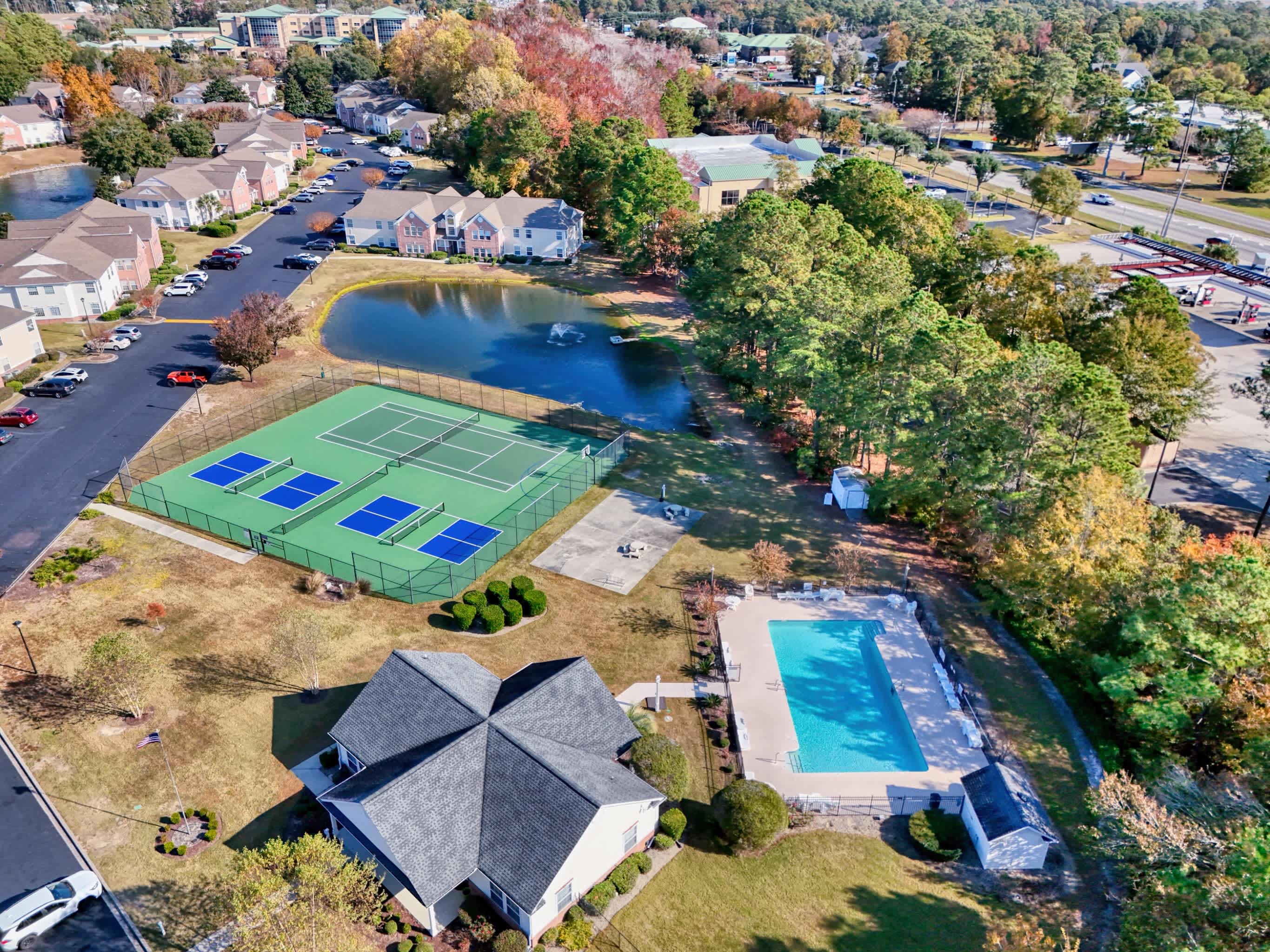 Coastal Comfort with Golf Pool Pickle Ball Tennis Courts | Photo 39