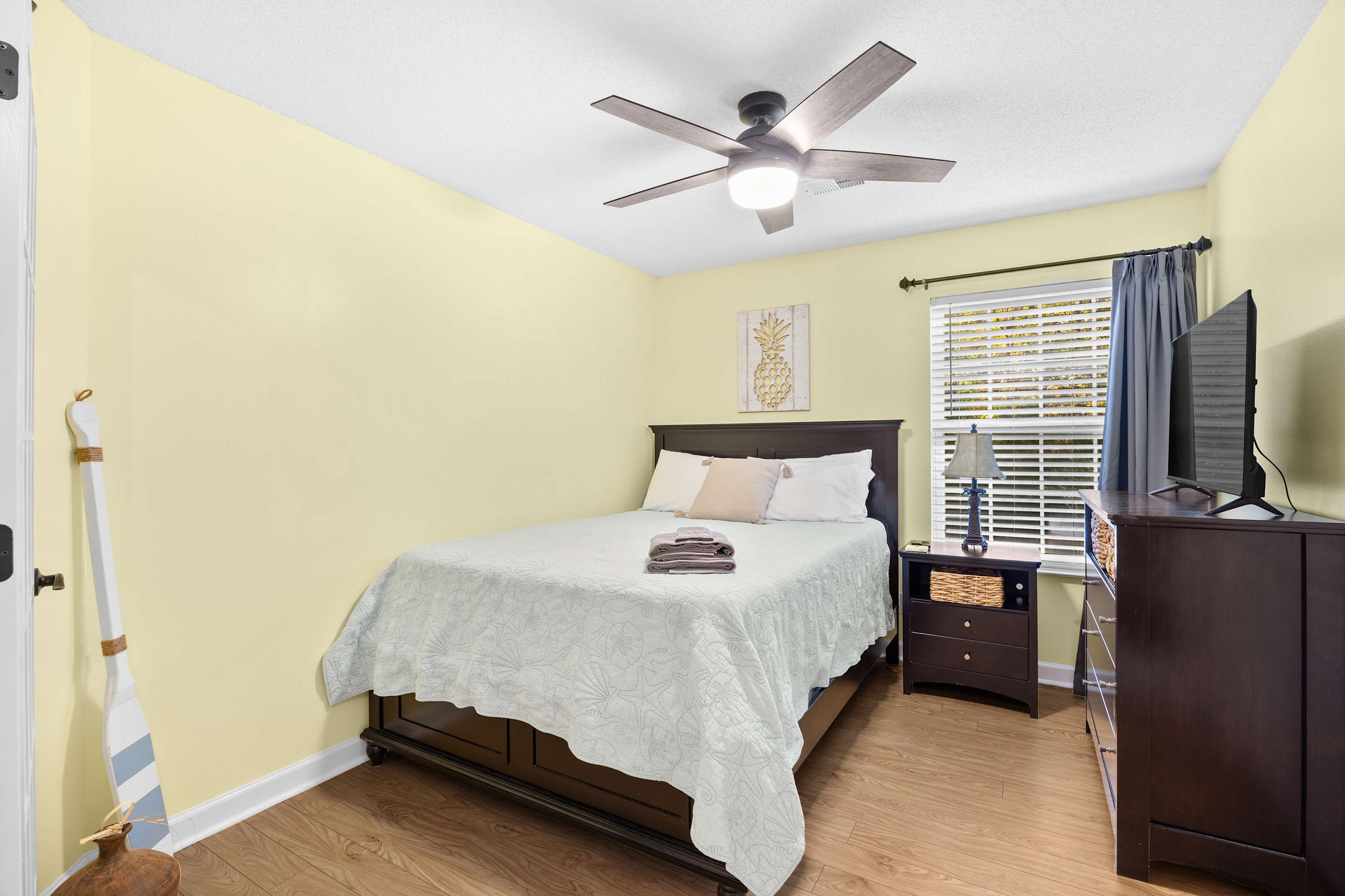 Coastal Comfort with Golf Pool Pickle Ball Tennis Courts | Photo 26