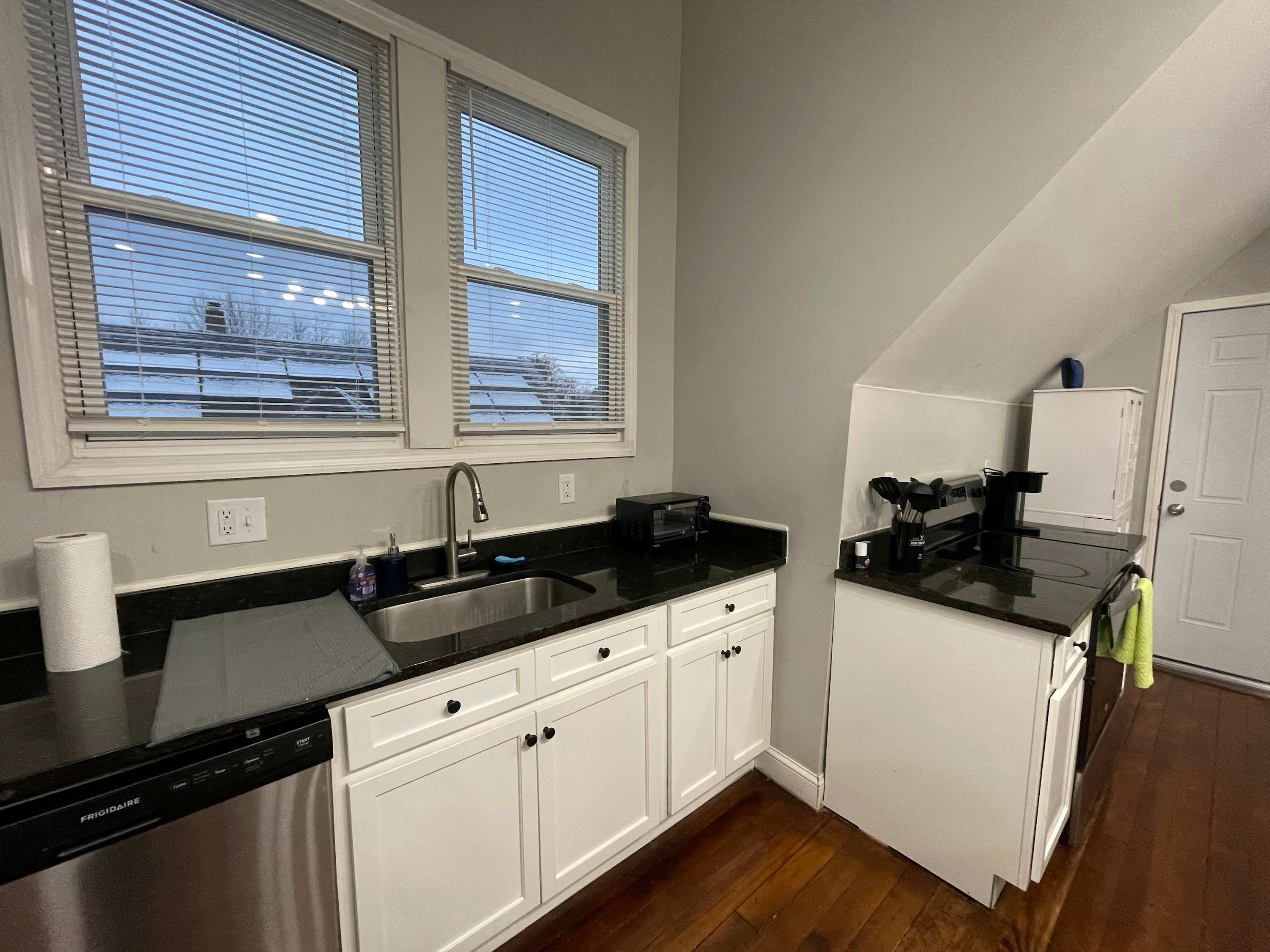 Kitchen — photo 2