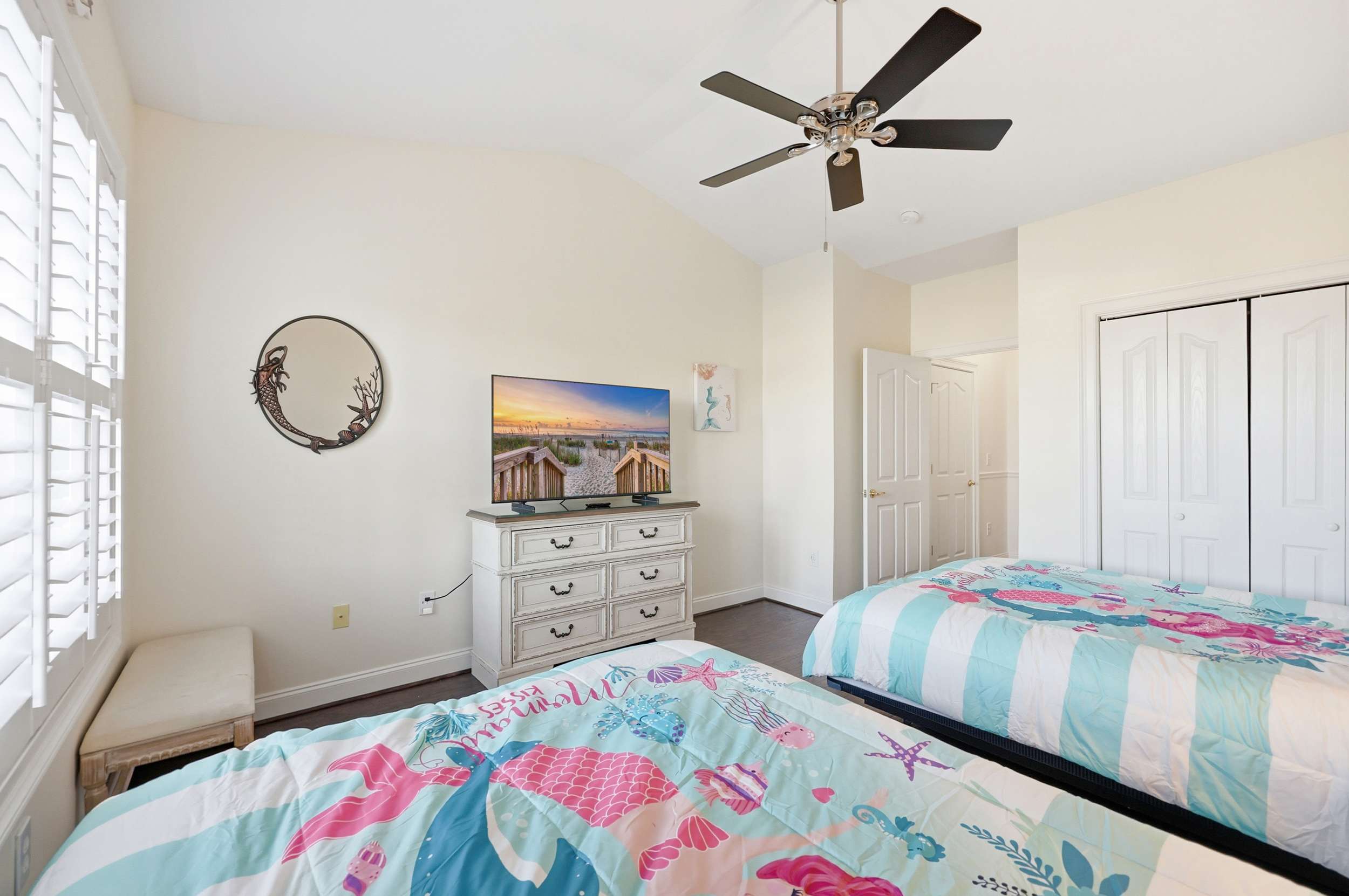 Coastal Canopy Modern Resort Condo w Massive Pool