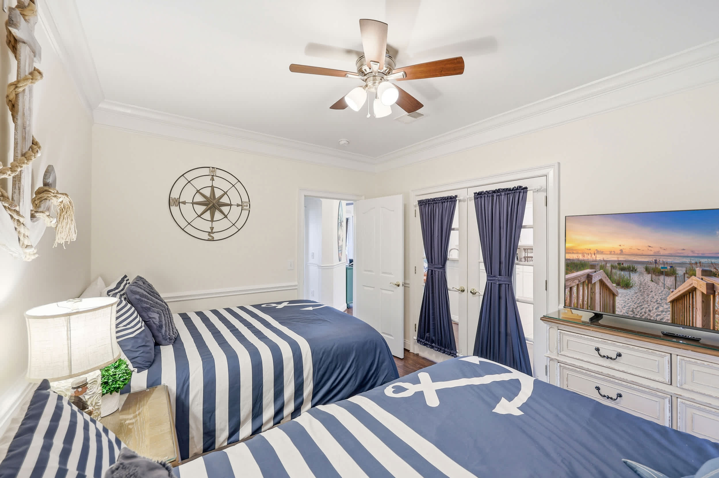 Coastal Canopy Modern Resort Condo w Massive Pool