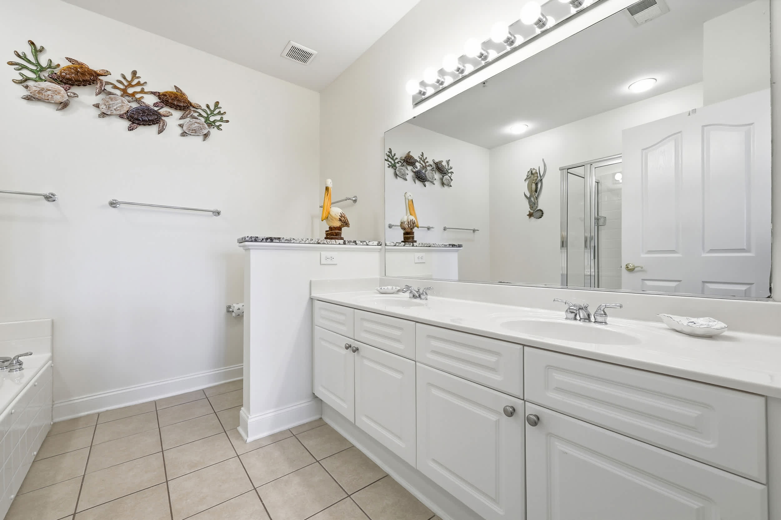 Coastal Canopy Modern Resort Condo w Massive Pool