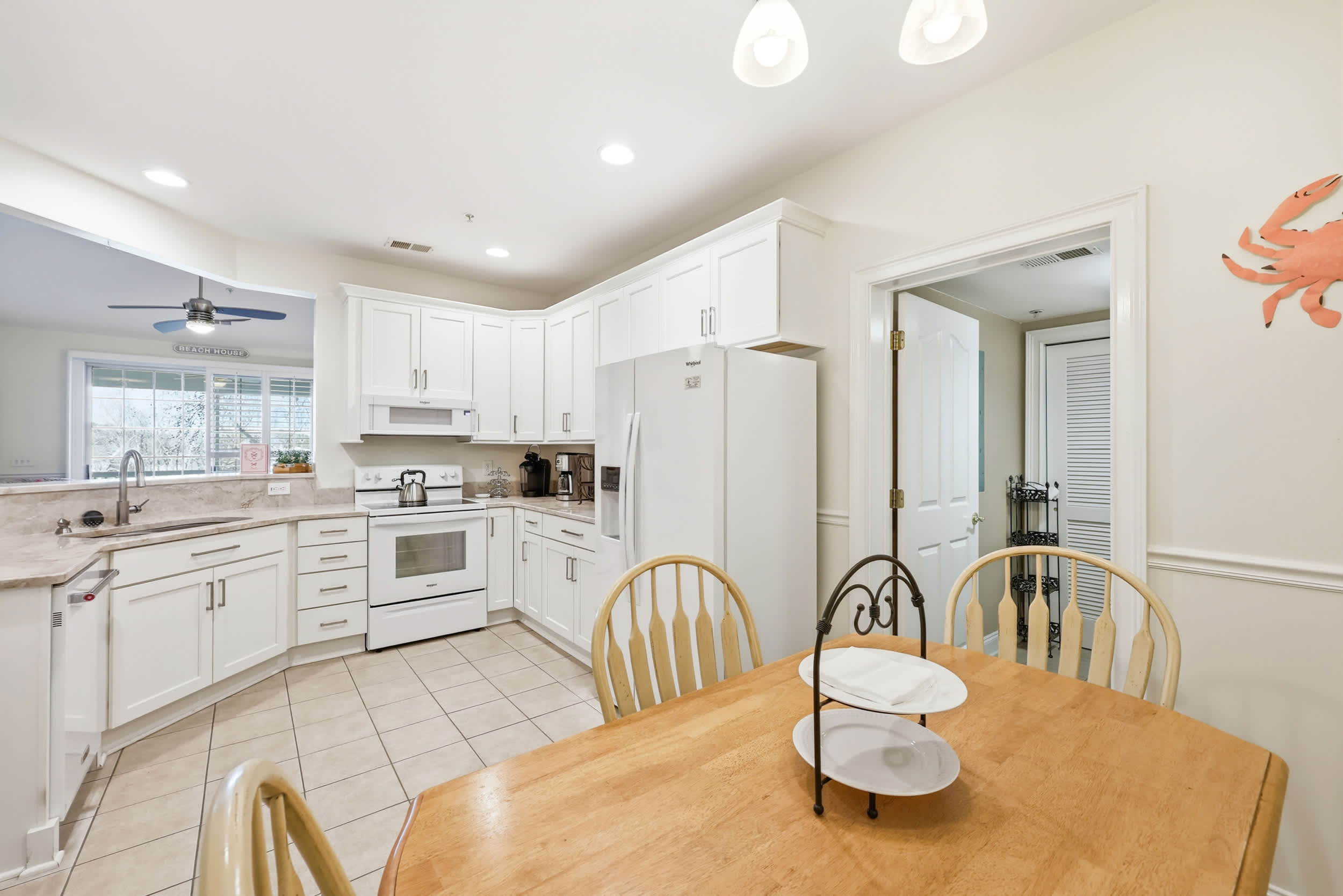 Coastal Canopy Modern Resort Condo w Massive Pool