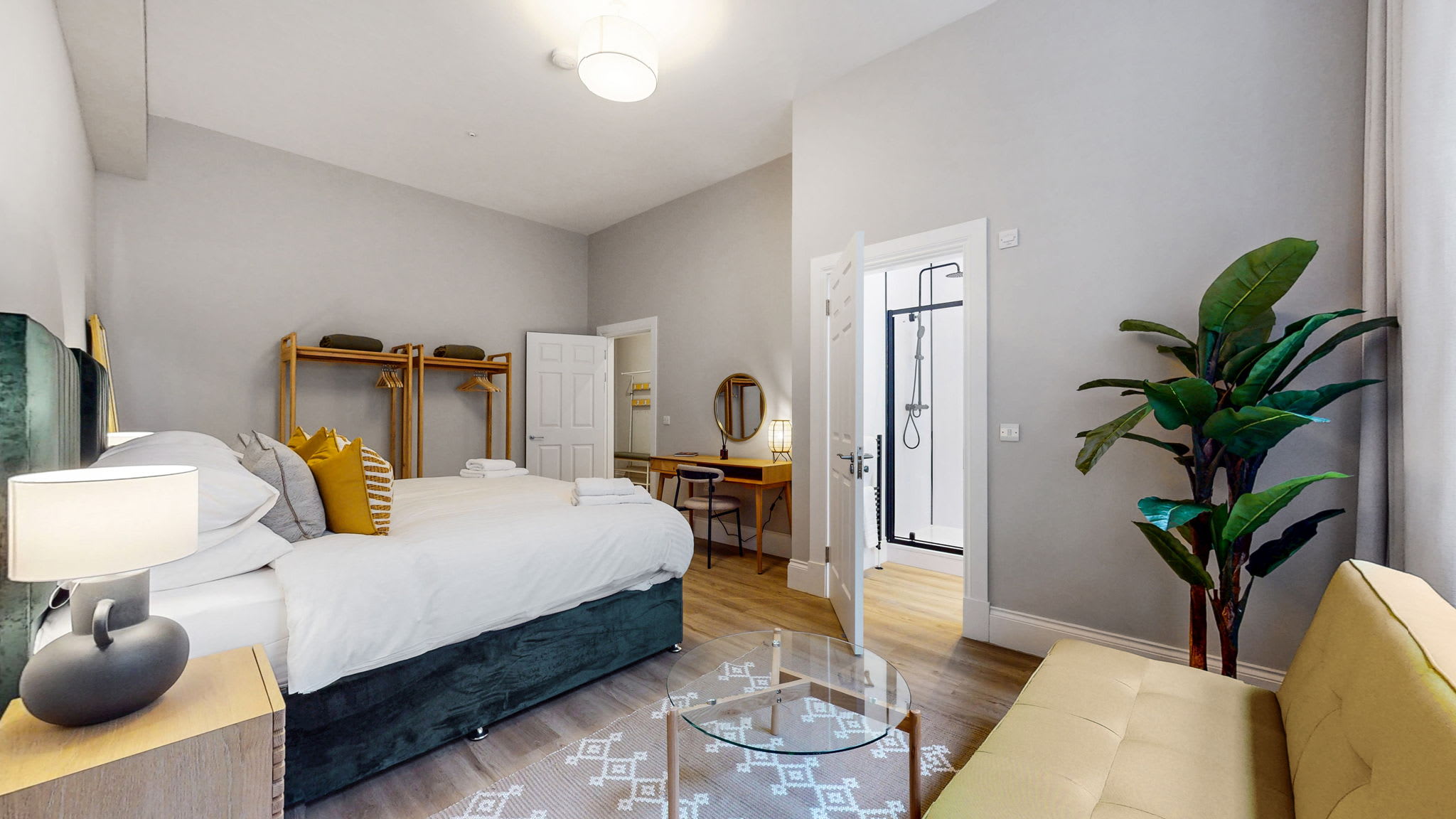 Warm & Spacious City Centre Stay | Sleeps 8 in Bath Street 92 G2 2EJ - Property image 34 - VivreStays