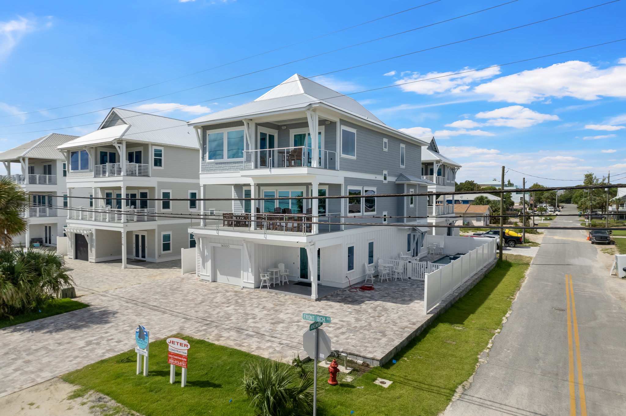 LUX Family Teddy's Heaven - Beachfront - 6 Seater LSV - Pool-Hottub — Panama City Beach, FL — vacation rental