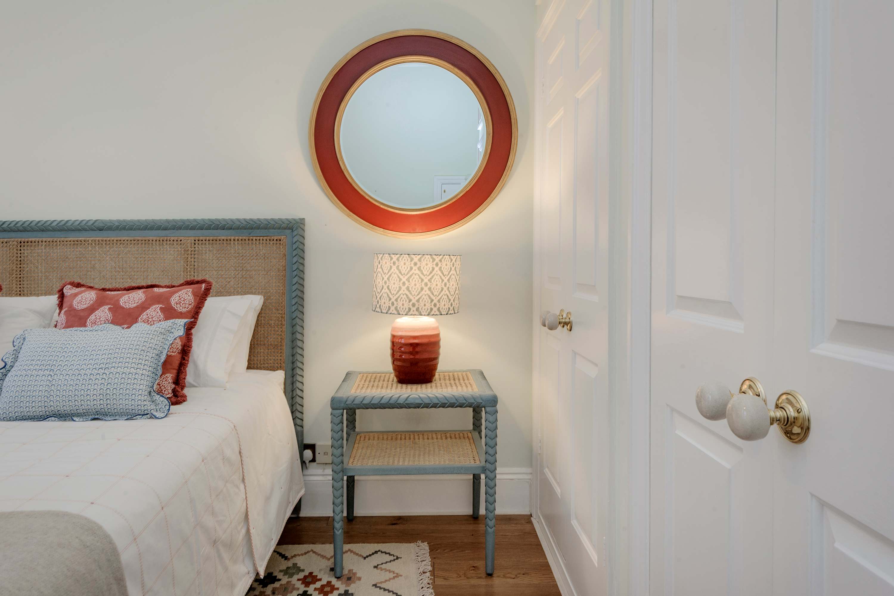 Modern 2-bedroom flat - Angel in Gerrard Road 41B N1 8AX - Property image 11 - VivreStays