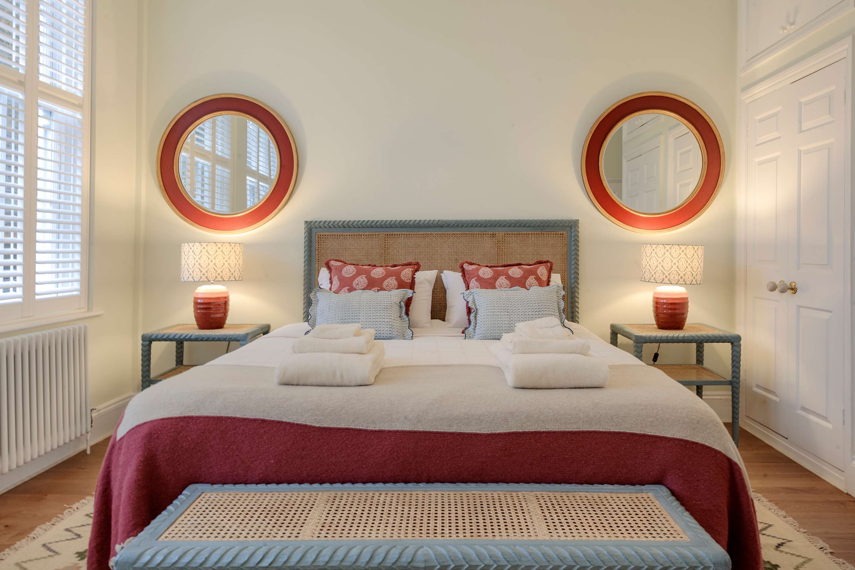 Modern 2-bedroom flat - Angel in Gerrard Road 41B N1 8AX - Property image 2 - VivreStays
