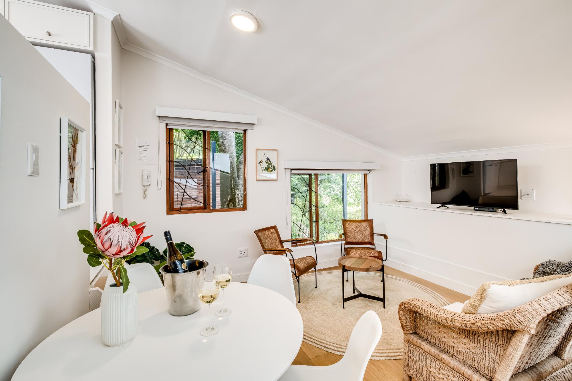 Multi level 1bed Apartment Cape Town 19 The Quarry