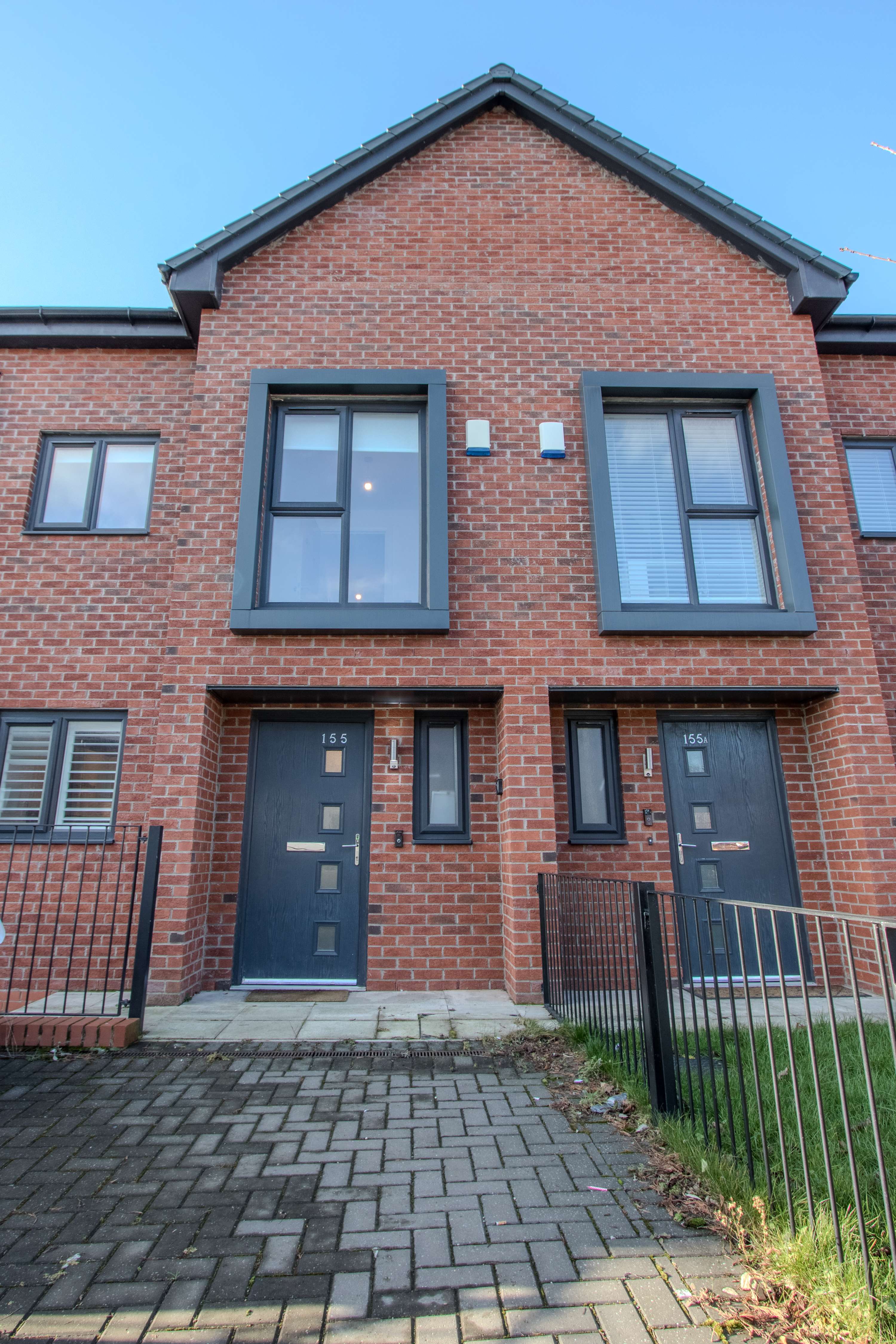 Modern 2-Bed House In Swinton - Private Parking - Foto 22